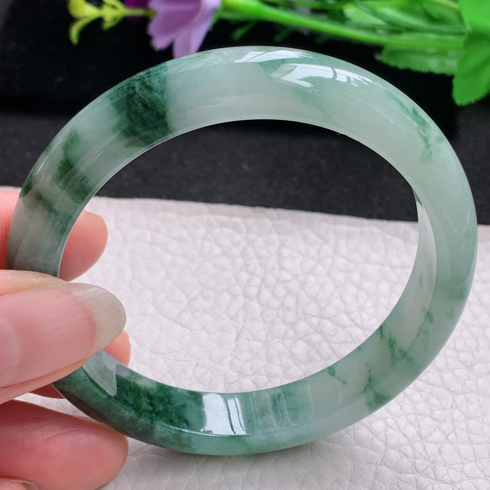 ll实拍56.5*11.4*8缅甸翡翠a货玉手镯冰飘花正圈平安镯宽版玉手环