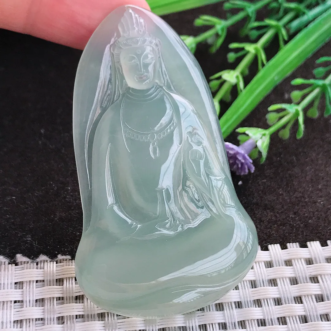 实拍A货翡翠63.4/39/5.8老坑冰种果冻胶冰晴绿素衣观音吊坠翡翠玉牌挂件