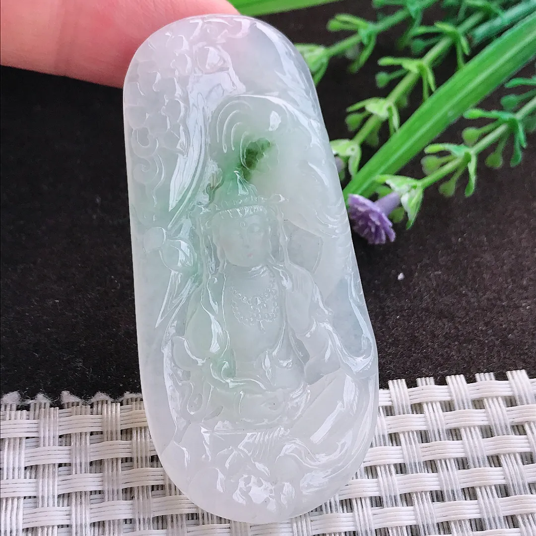实拍A货翡翠66.6/32.3/5老坑冰胶果冻飘绿普贤菩萨吊坠翡翠玉牌挂件