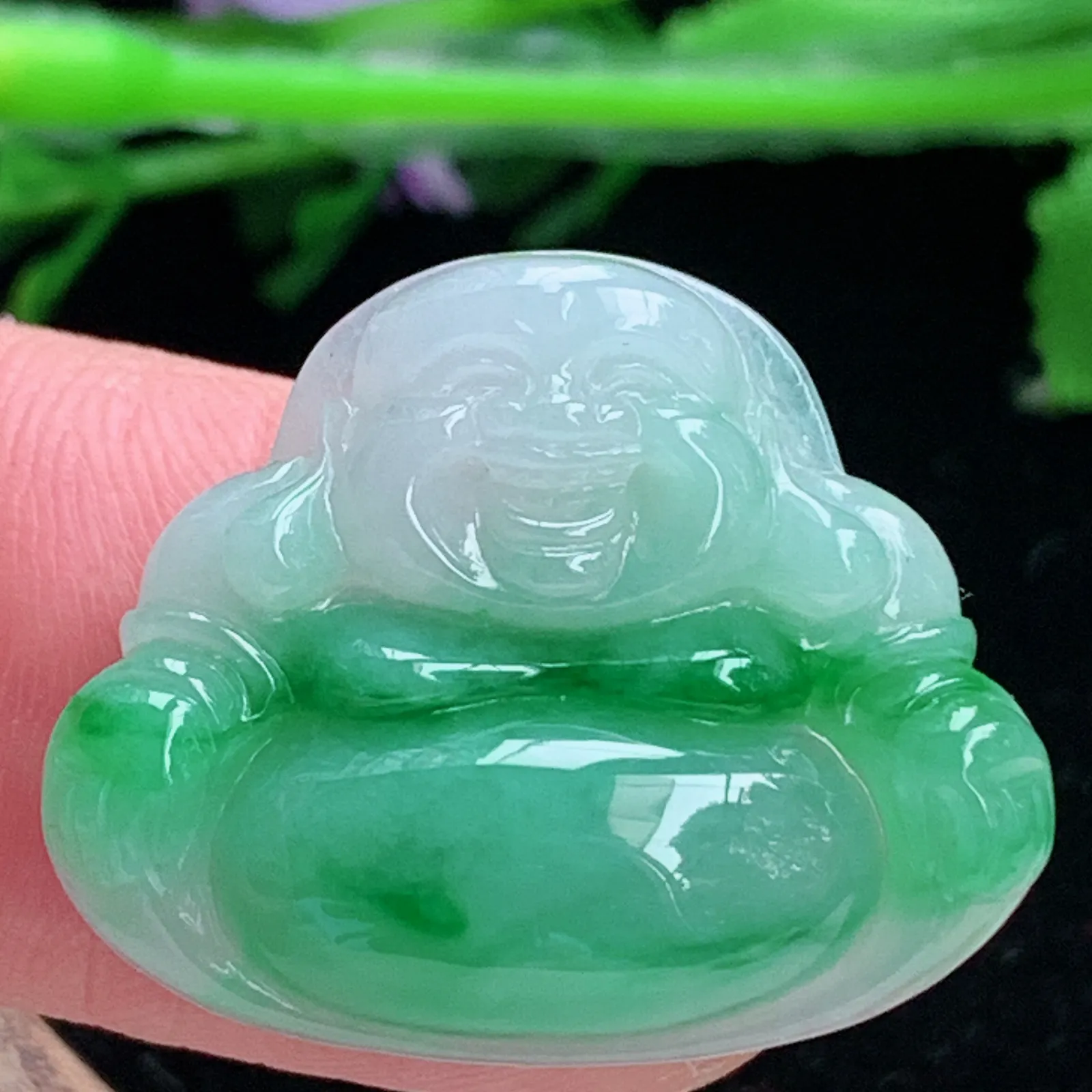 lz实拍215*26.3*6缅甸翡翠飘绿佛公吊坠大肚弥勒佛像锁骨坠