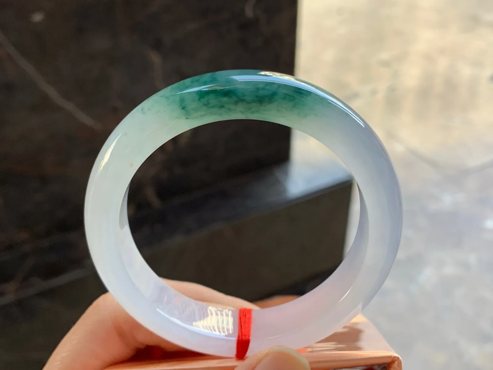 57-13-9

冰蓝花手镯^_^飘花灵韵