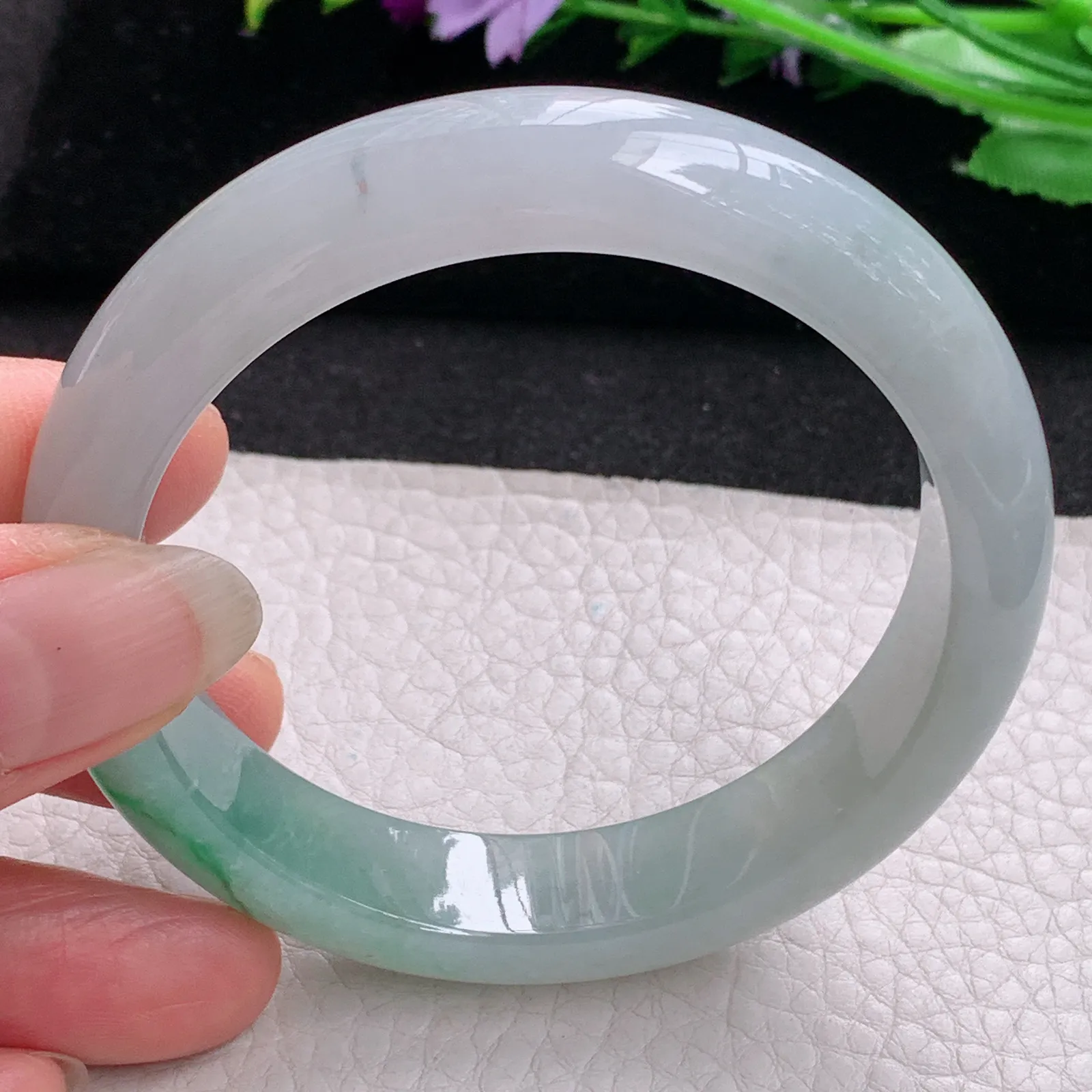 ll实拍57*13.3*8.5缅甸翡翠手镯冰飘绿花正圈平安镯宽版镯子