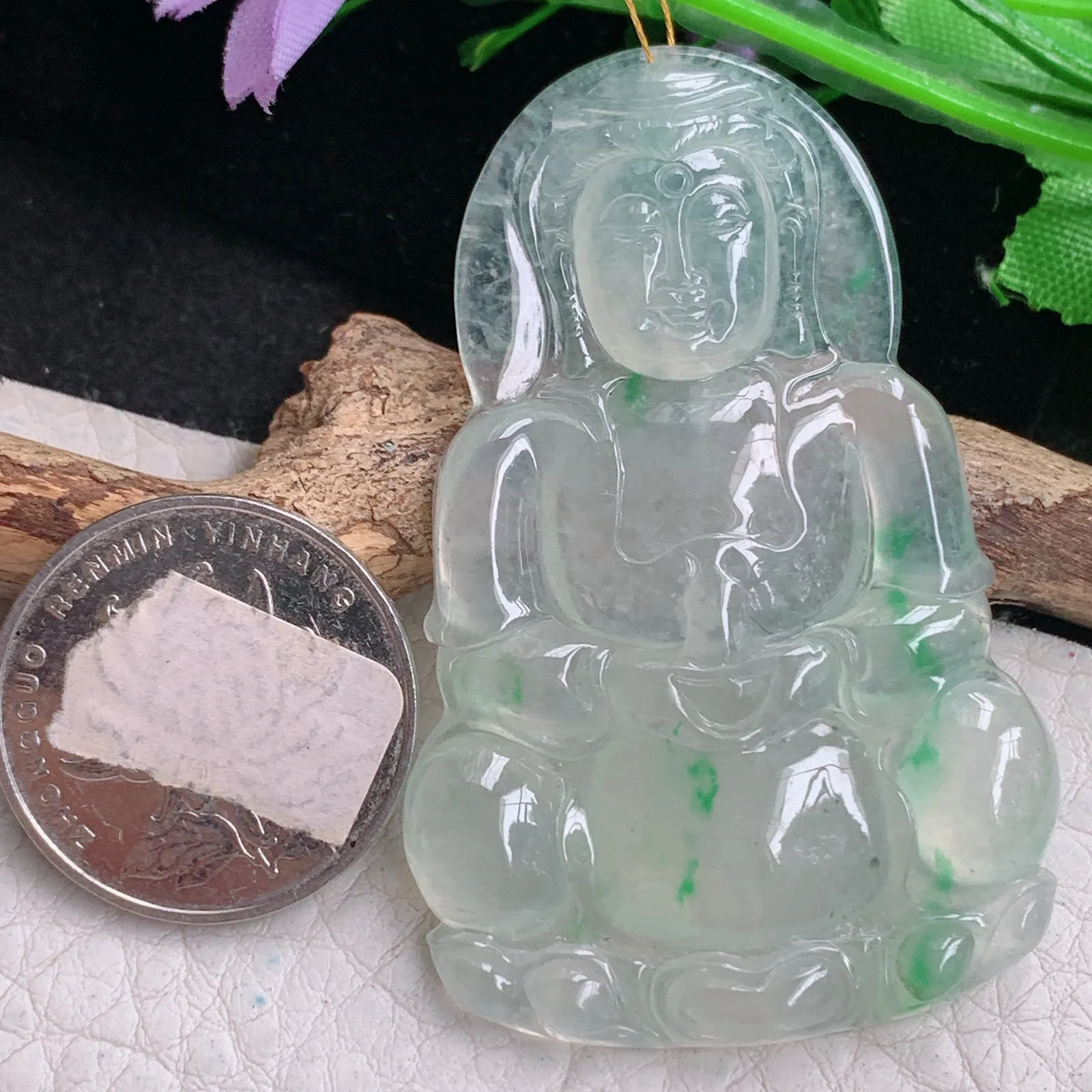 ws实拍58*37.8*5.5缅甸翡翠精雕冰飘绿花净瓶观音 玉观音玉吊坠 玉挂件