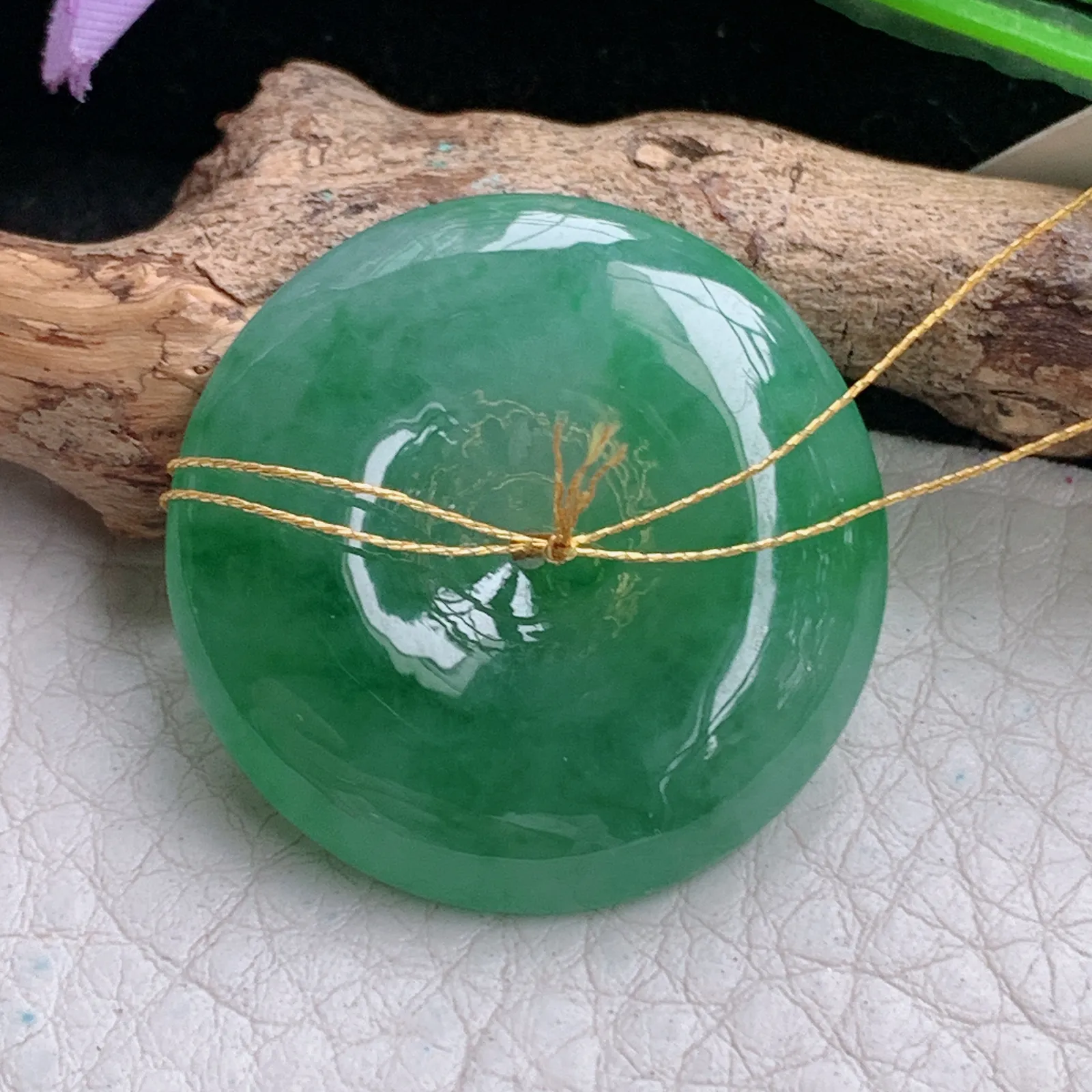 ws实拍31*6.8缅甸翡翠精雕饱满大平安扣 玉扣玉吊坠 玉挂件