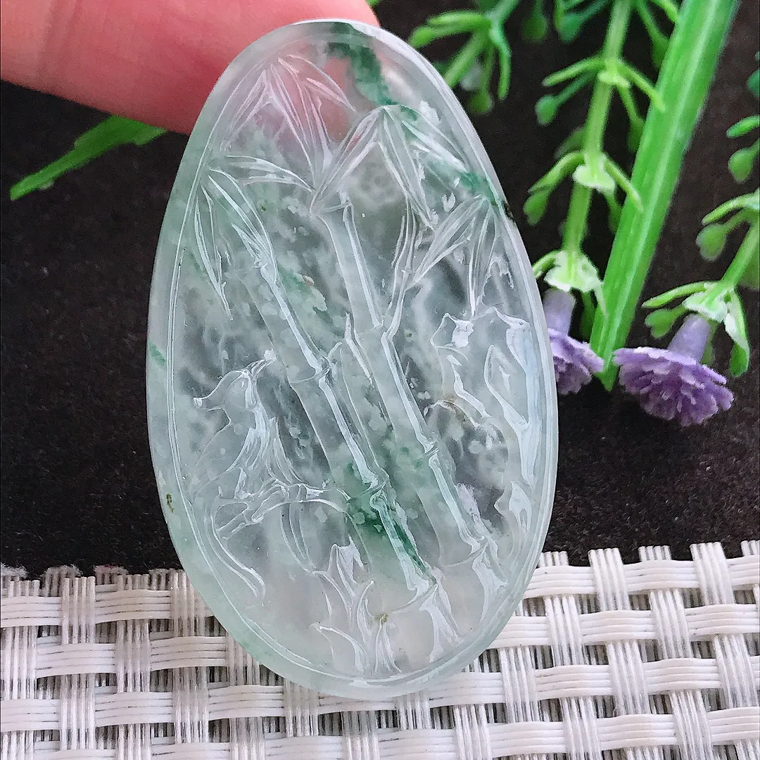 实拍A货翡翠50.5/30.9/4.5老坑玻璃种冰透飘花竹节吊坠翡翠玉牌挂件喜上眉梢