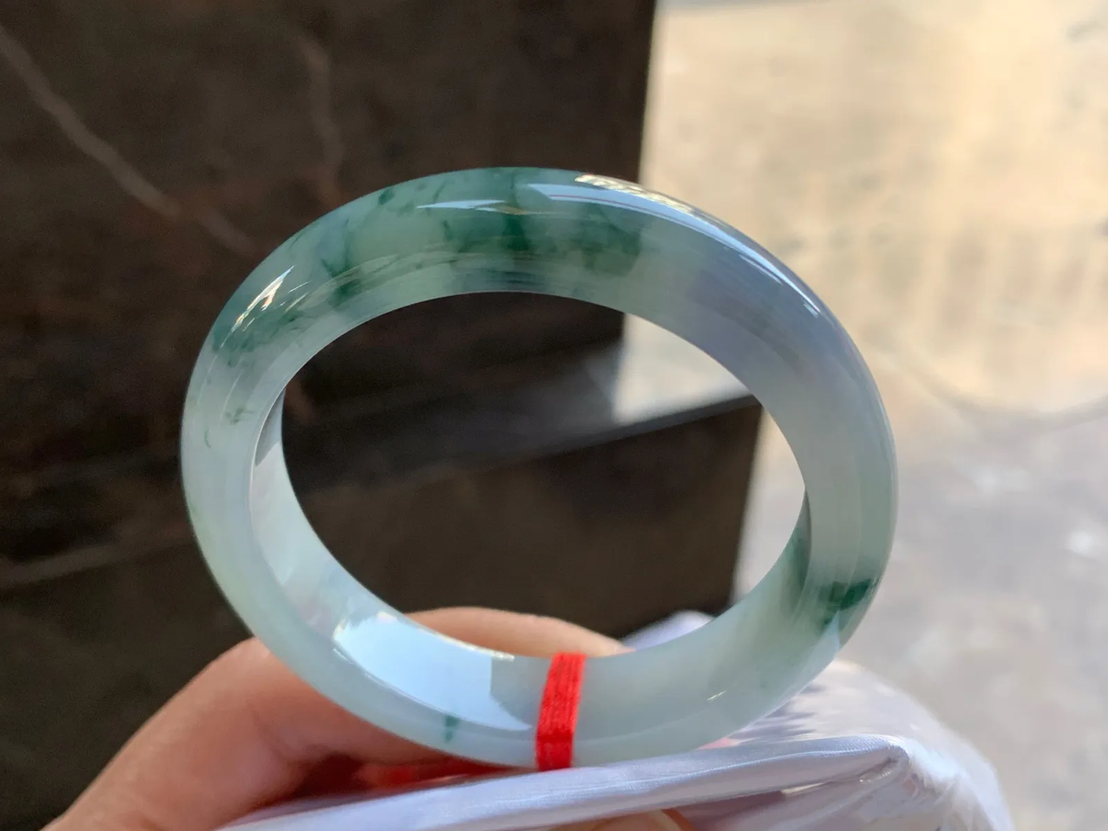 53.5-12.8-8.2

飘花手镯^_^颜色浓郁