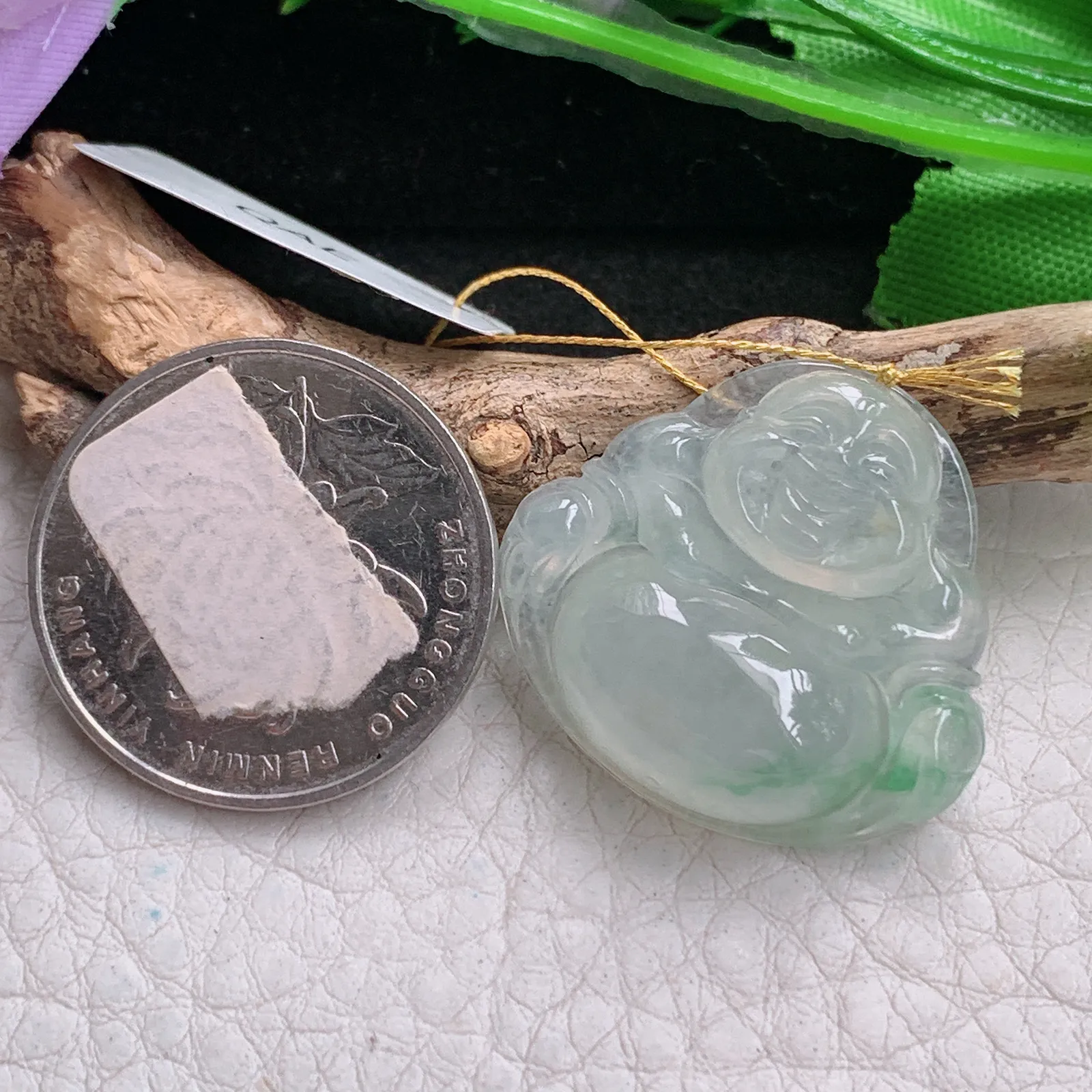 ws实拍26*27.6*7.5缅甸翡翠精雕冰飘绿饱满佛公 开心佛玉吊坠 玉挂件