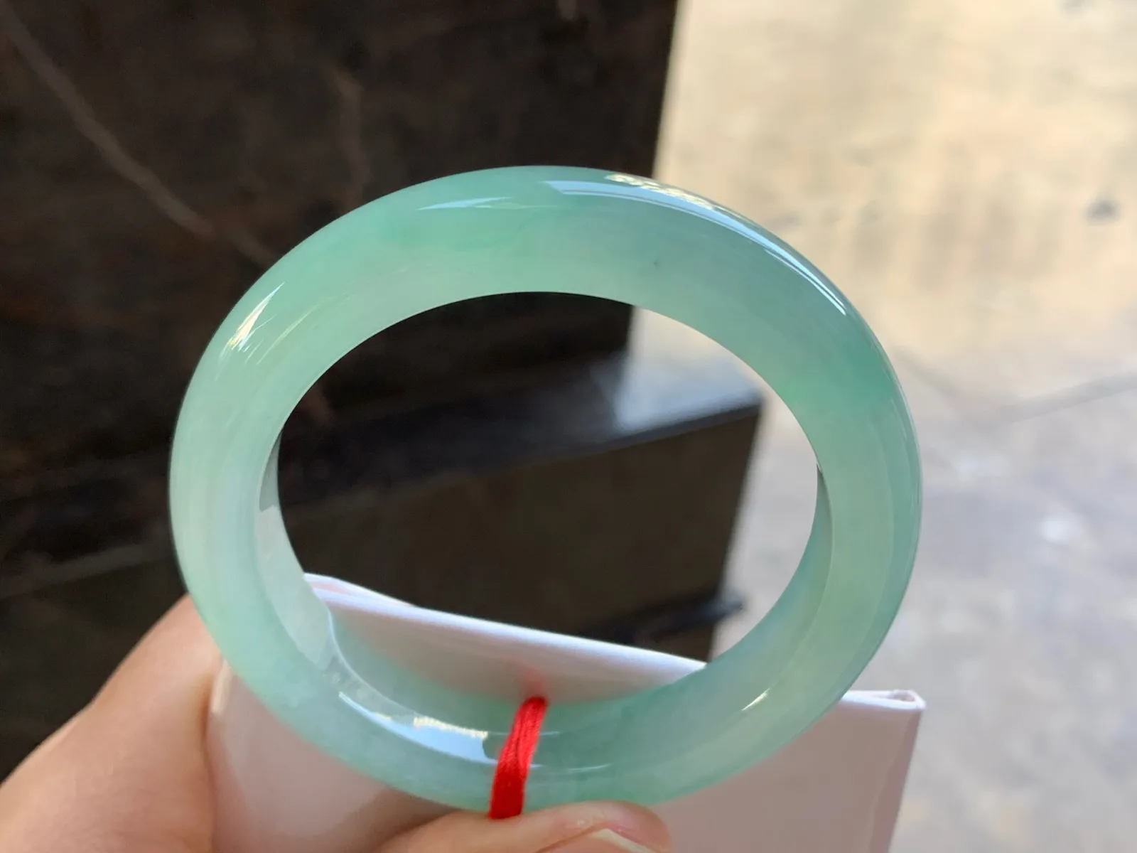 55.5-12-10

晴绿手镯^_^清新