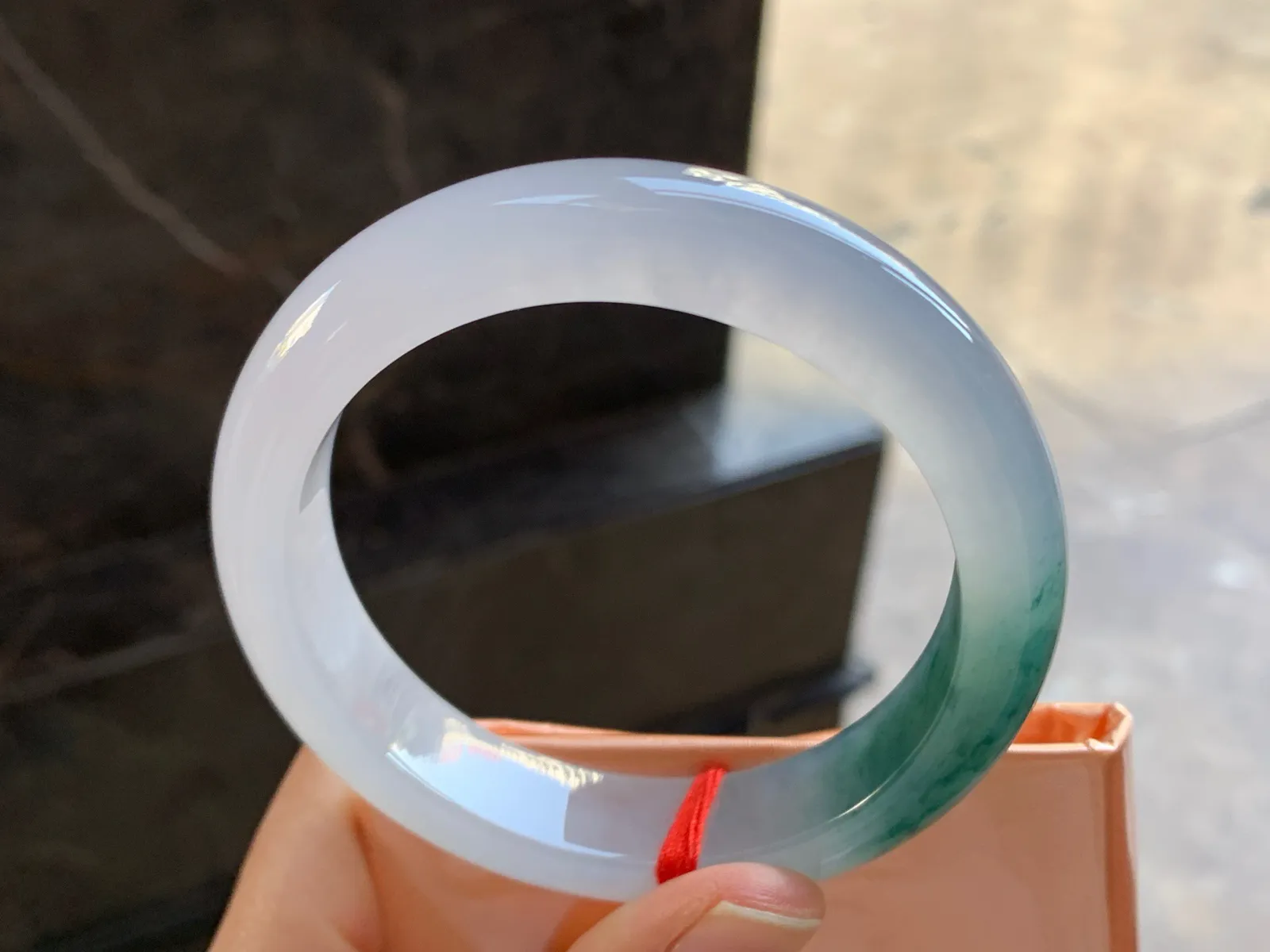 57-13-9

冰蓝花手镯^_^飘花灵韵