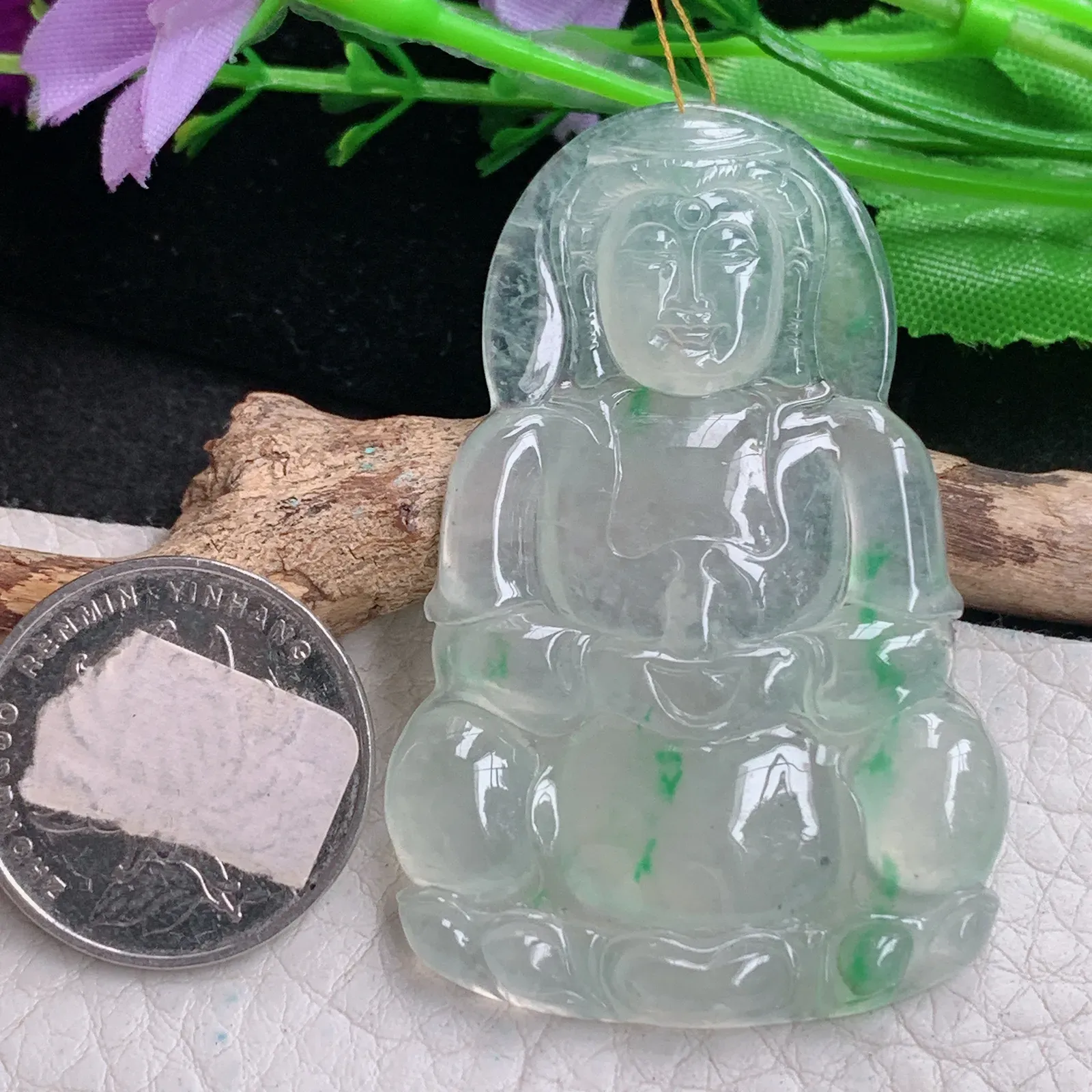 ws实拍58*37.8*5.5缅甸翡翠精雕冰飘绿花净瓶观音 玉观音玉吊坠 玉挂件