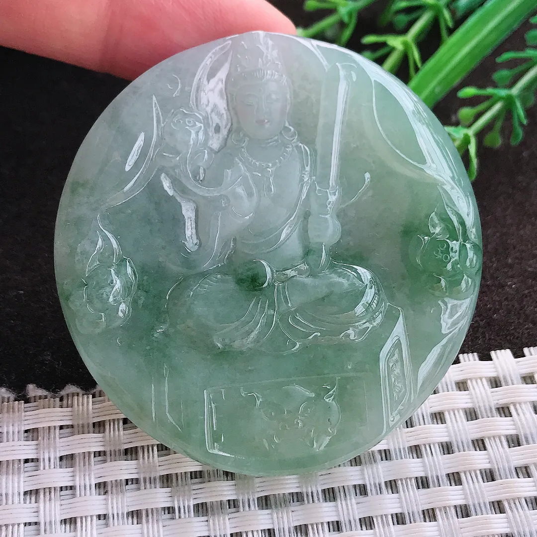 实拍A货翡翠55/5.7老坑冰胶水灵飘花虚空藏菩萨吊坠翡翠玉牌挂件