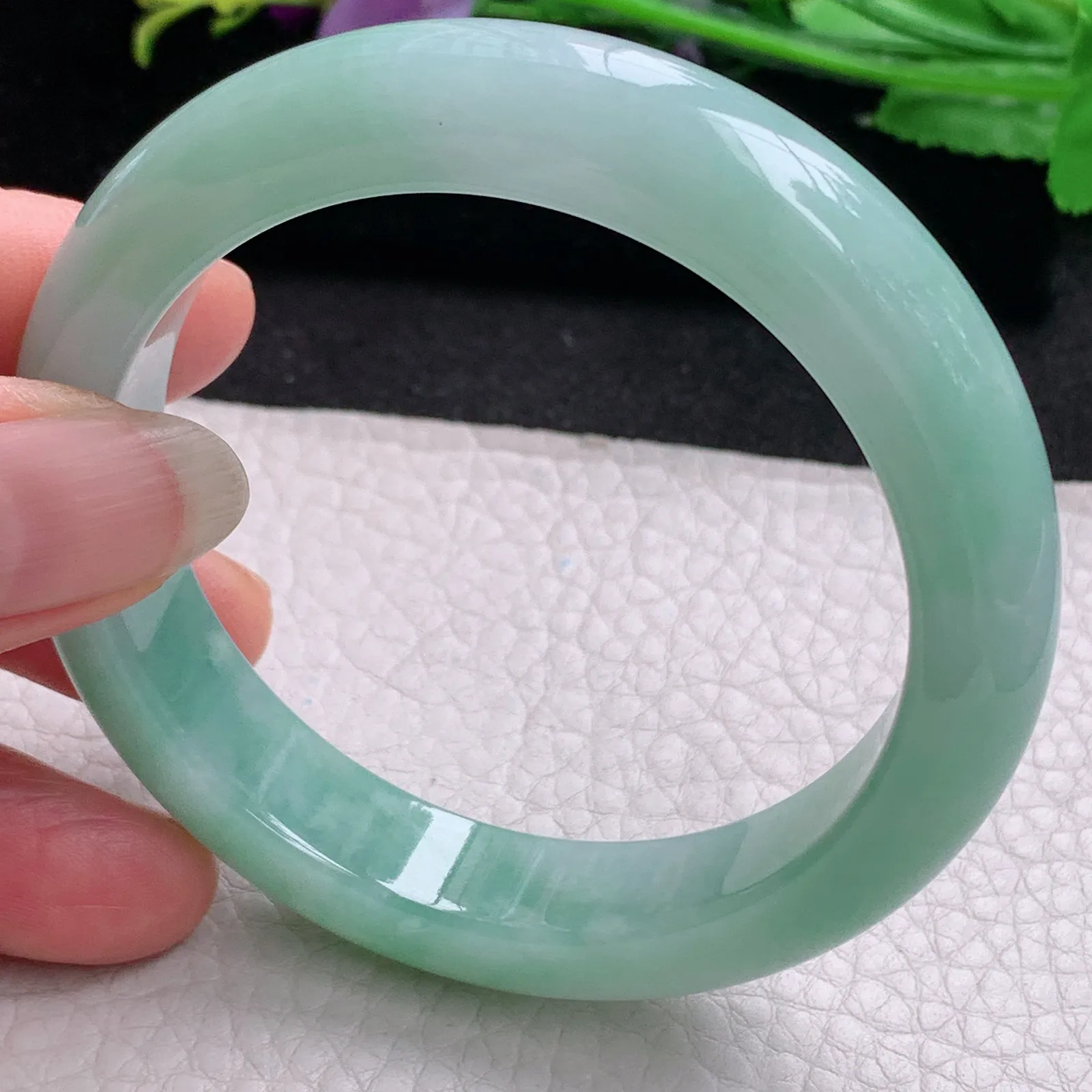 nr实拍56*13*9缅甸翡翠a货玉手镯清新正圈平安镯宽版玉手环