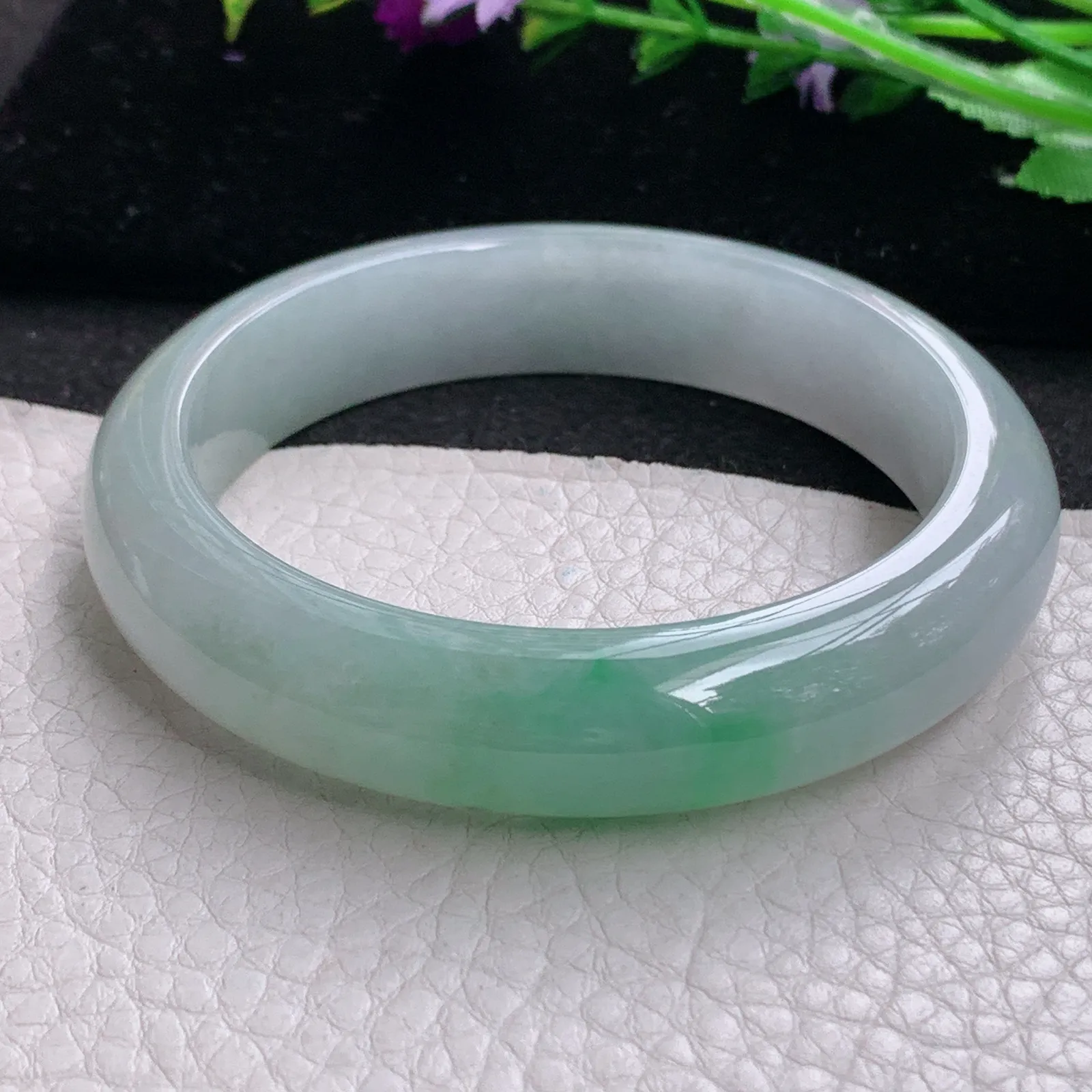 ll实拍57*13.3*8.5缅甸翡翠手镯冰飘绿花正圈平安镯宽版镯子