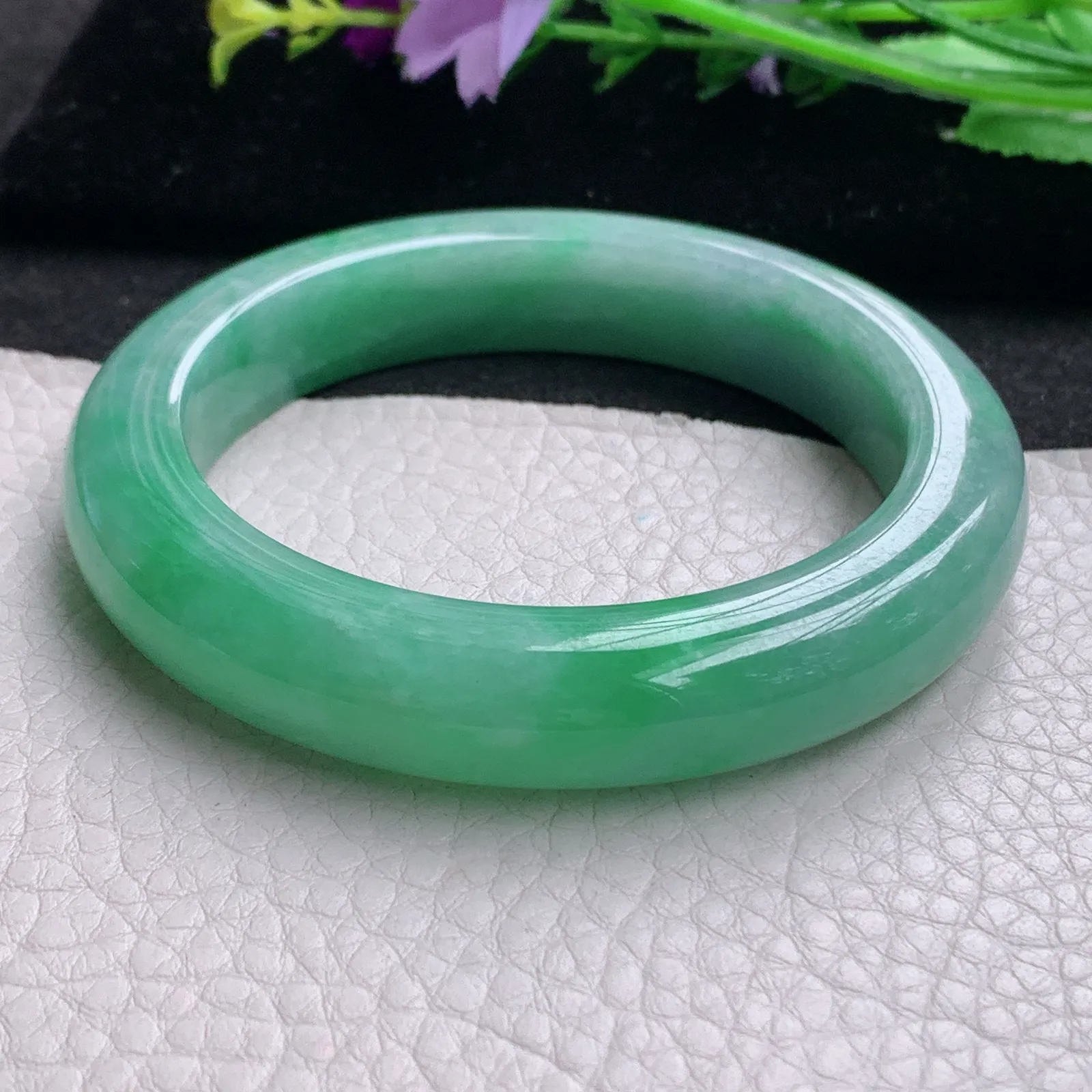 nr实拍57*12.2*10缅甸翡翠a货玉手镯辣绿厚装正圈平安镯宽版玉手环