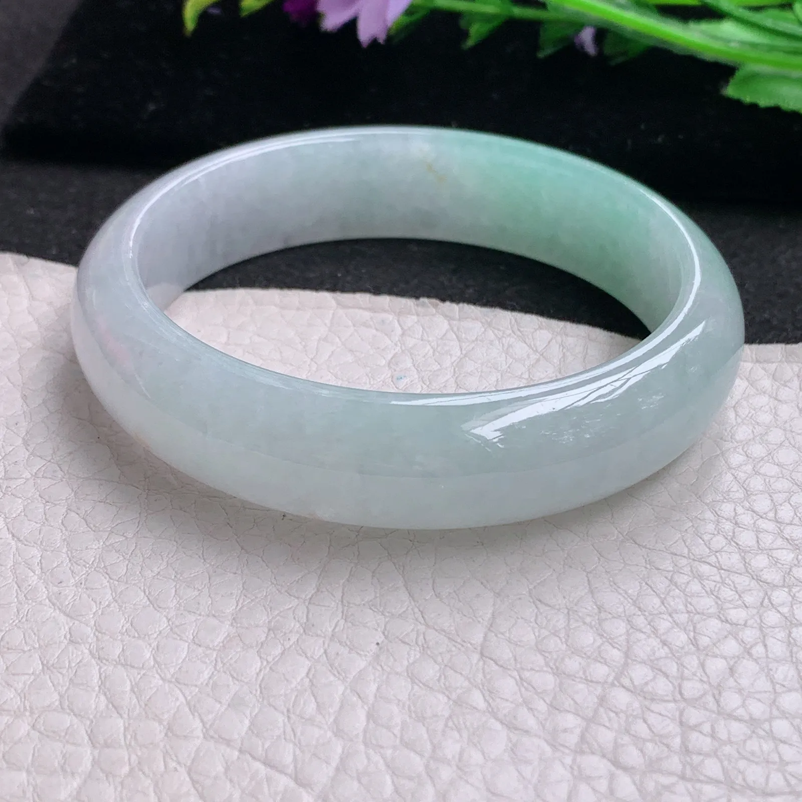 ll实拍58.5*14.6*7.8缅甸翡翠手镯冰透正圈平安镯宽版镯子淡绿手镯