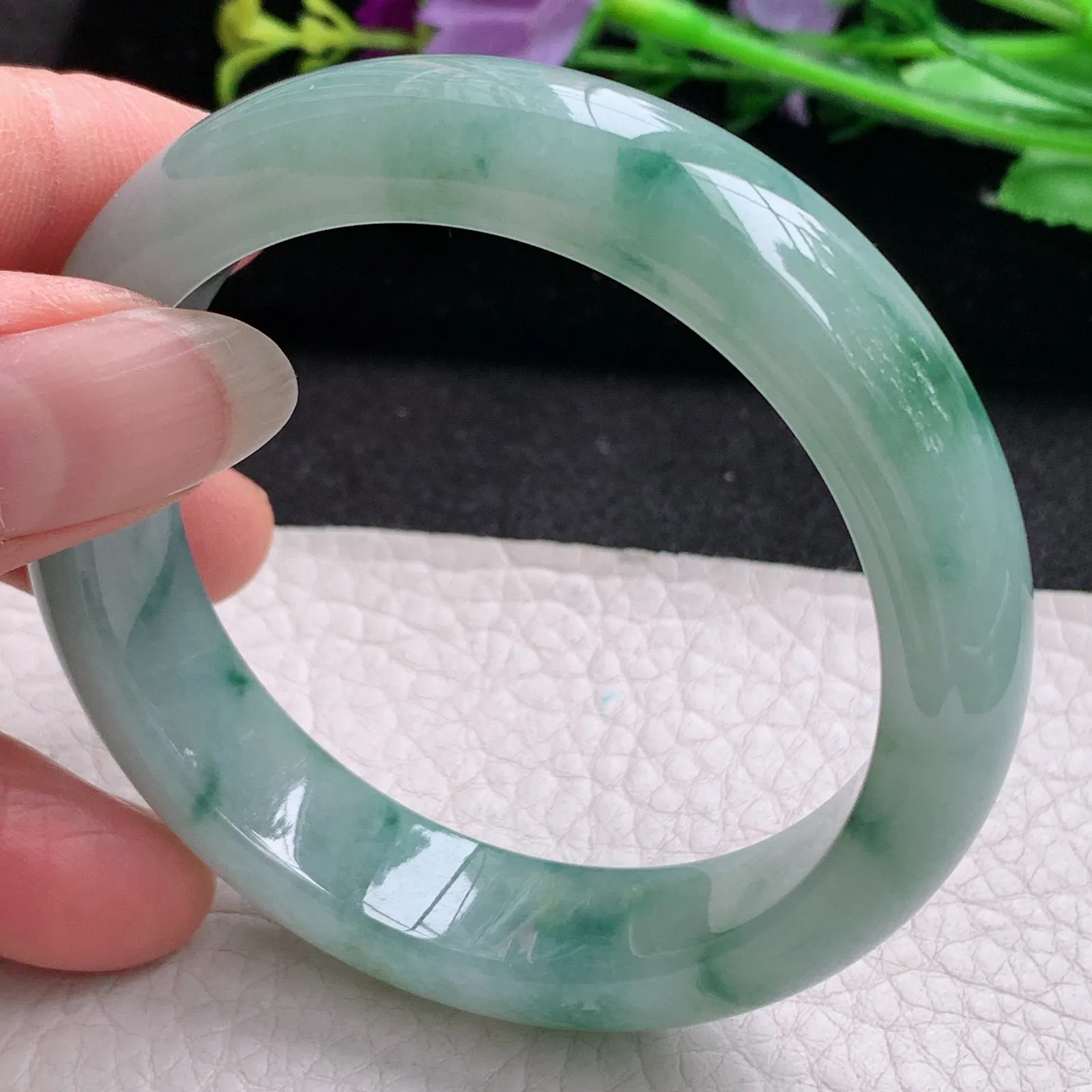 Hf实拍53*13.2*8.3缅甸翡翠手镯冰飘花手镯正圈平安镯宽版镯子