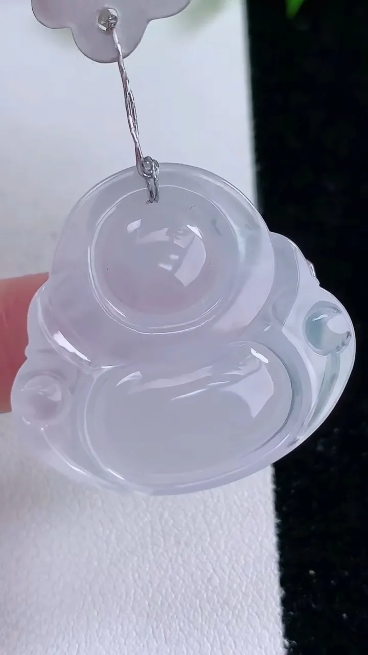 天然A货翡翠佛公吊坠，尺寸29.8-31.6-5.6，重量:8.10g
2月1日