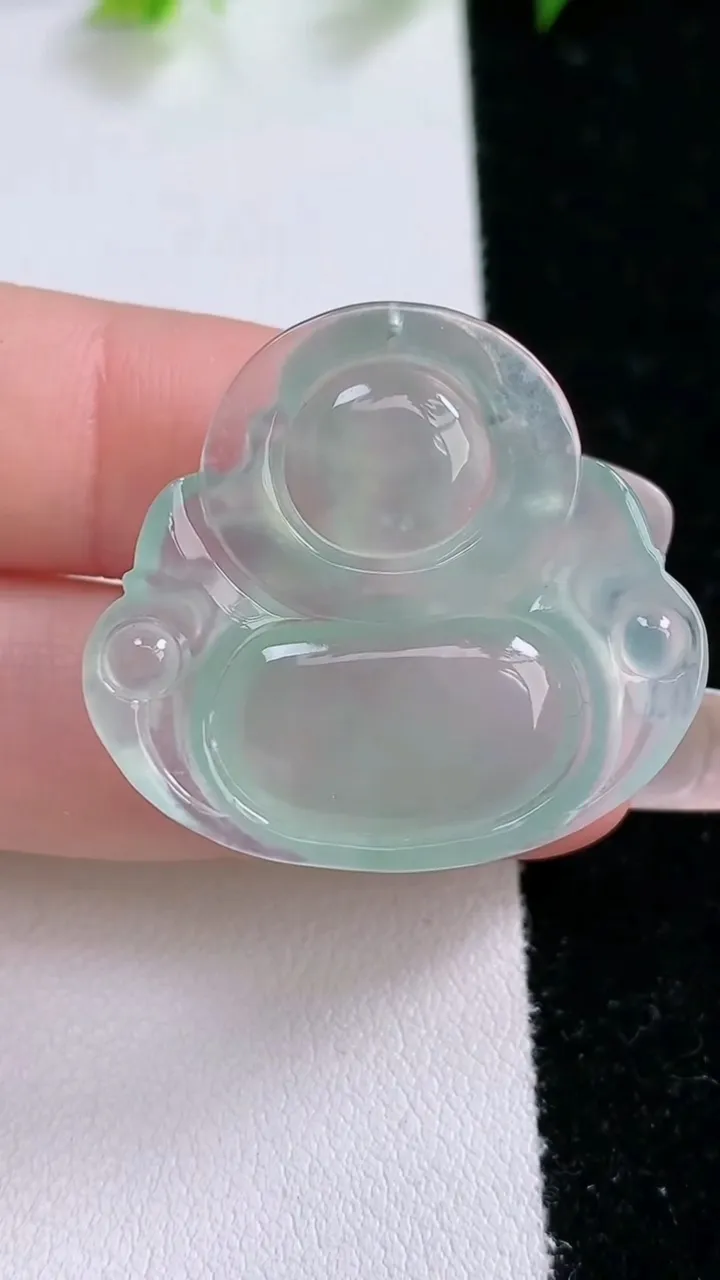 天然A货翡翠佛公吊坠，尺寸29-31.8-5.7，重量:8.53g
2月1日