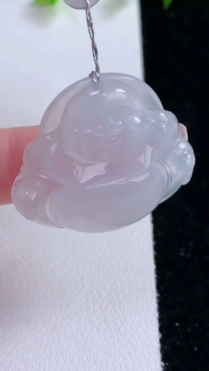 天然A货翡翠佛公吊坠，尺寸29.8-31.6-5.6，重量:8.10g
2月1日