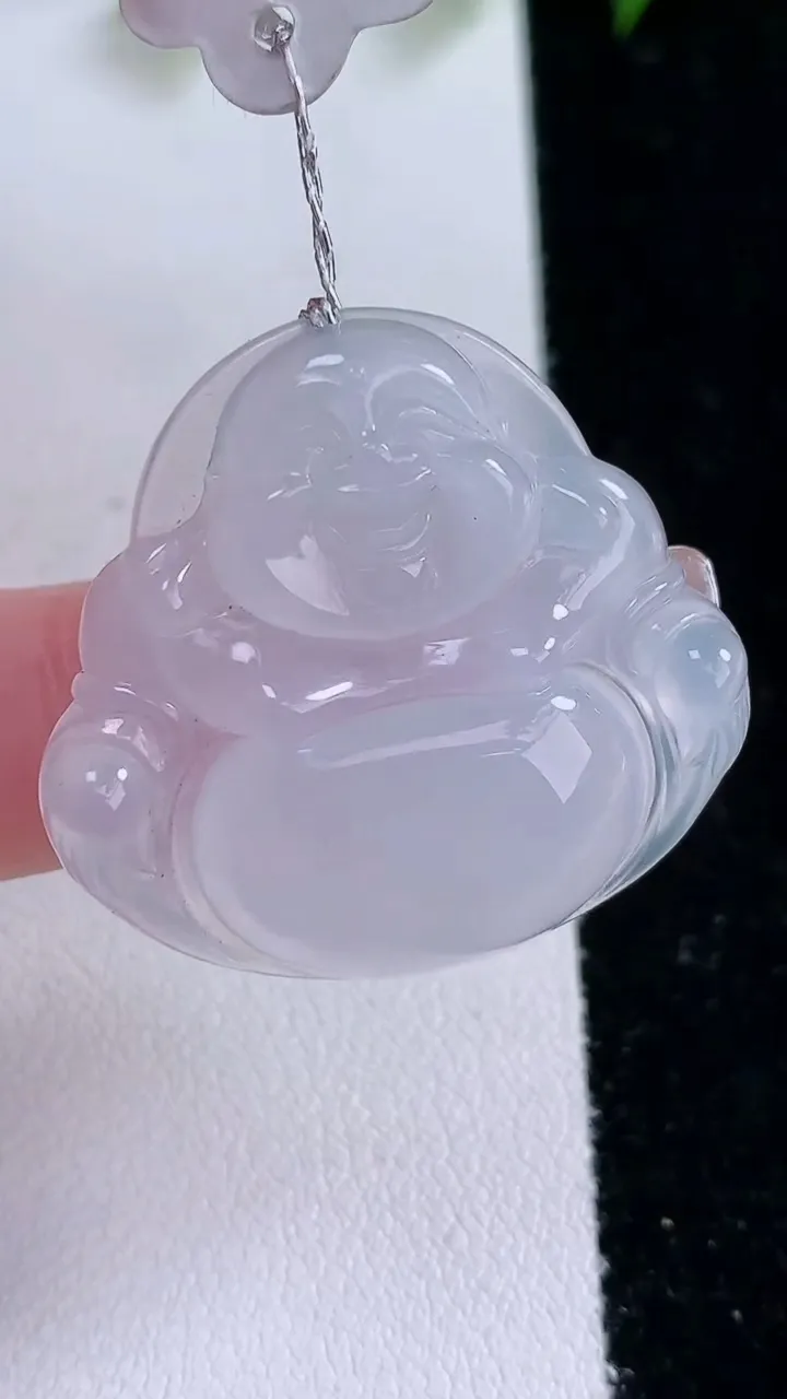 天然A货翡翠佛公吊坠，尺寸29.8-31.6-5.6，重量:8.10g
2月1日