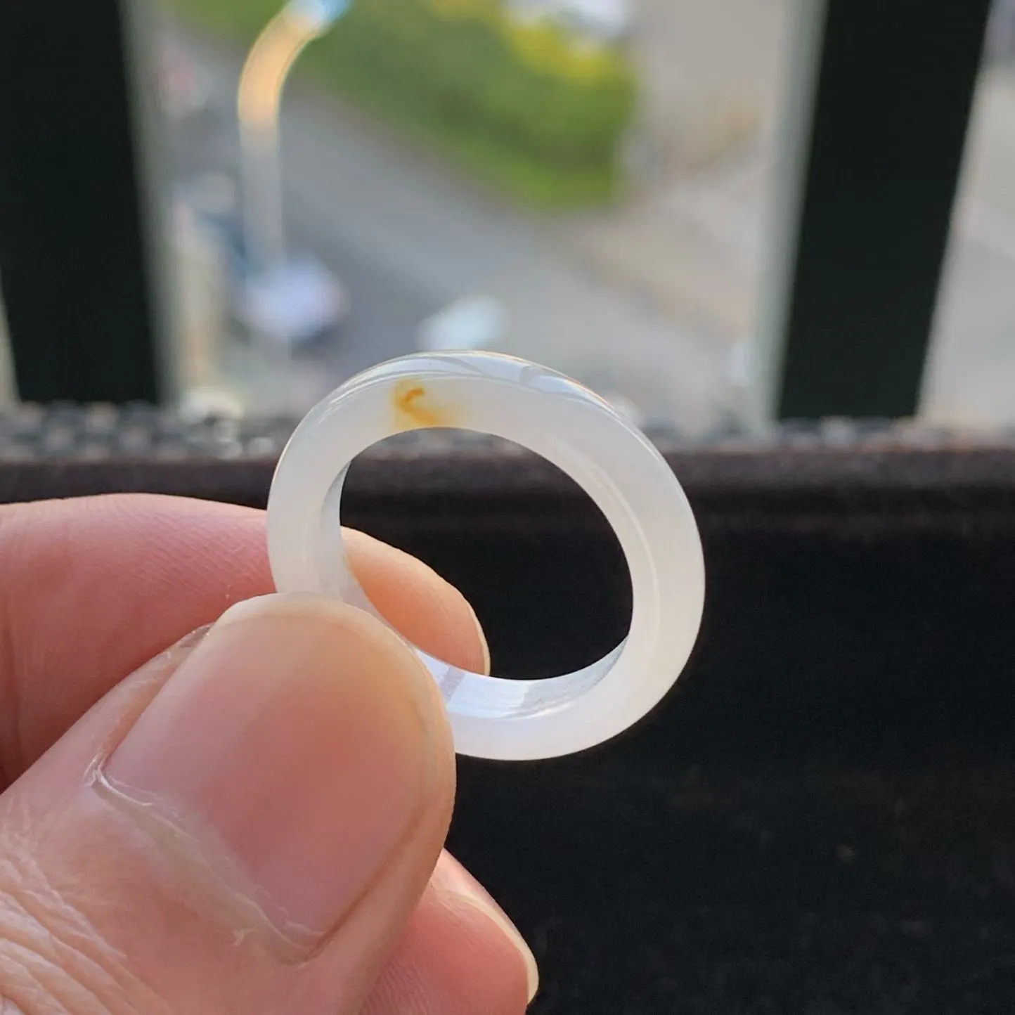 A货天然翡翠冰糯种洒金戒指15号内径17重量2.93
2月1日