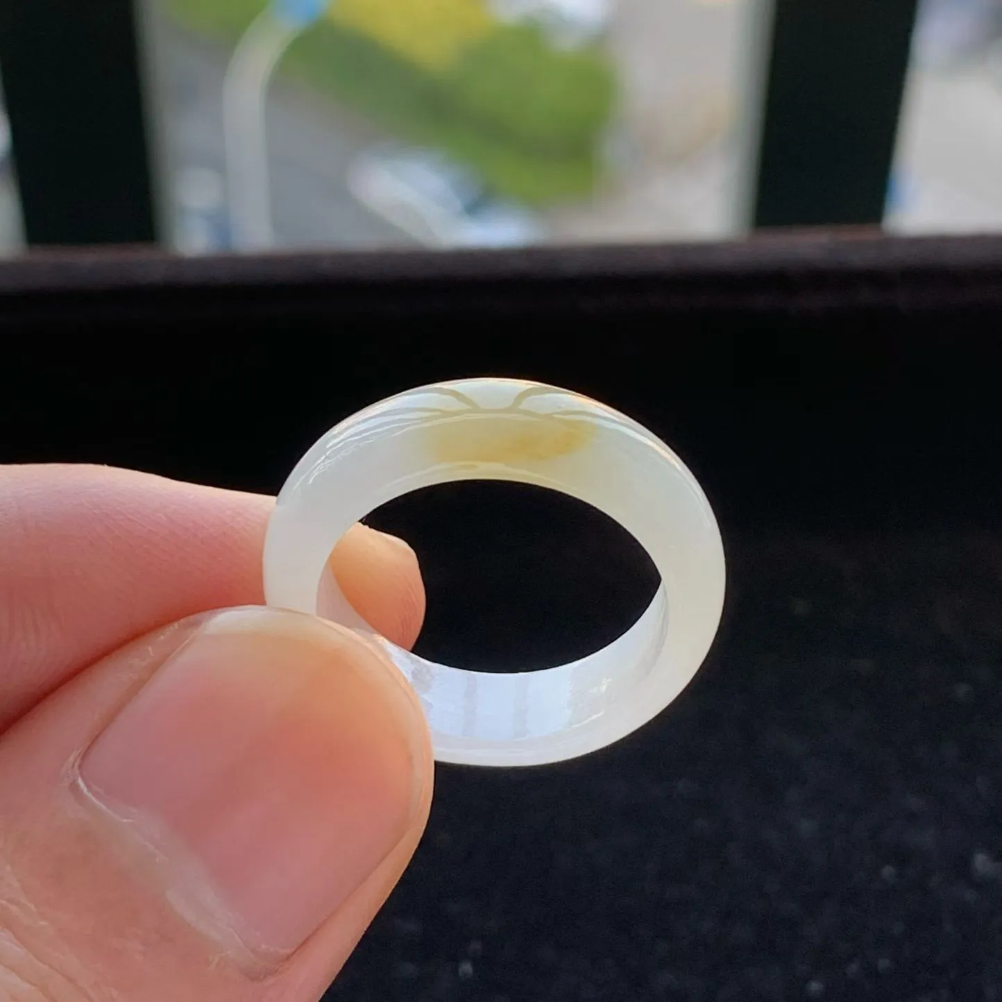 A货天然翡翠冰糯种黄翡戒指17号重量3.35
2月1日