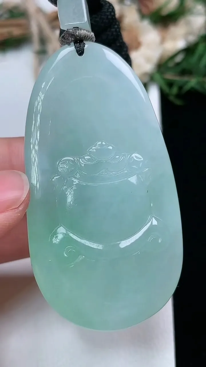 天然A货翡翠财神爷吊坠，尺寸55-30.5-18.3，重量:55.91g
2月2日