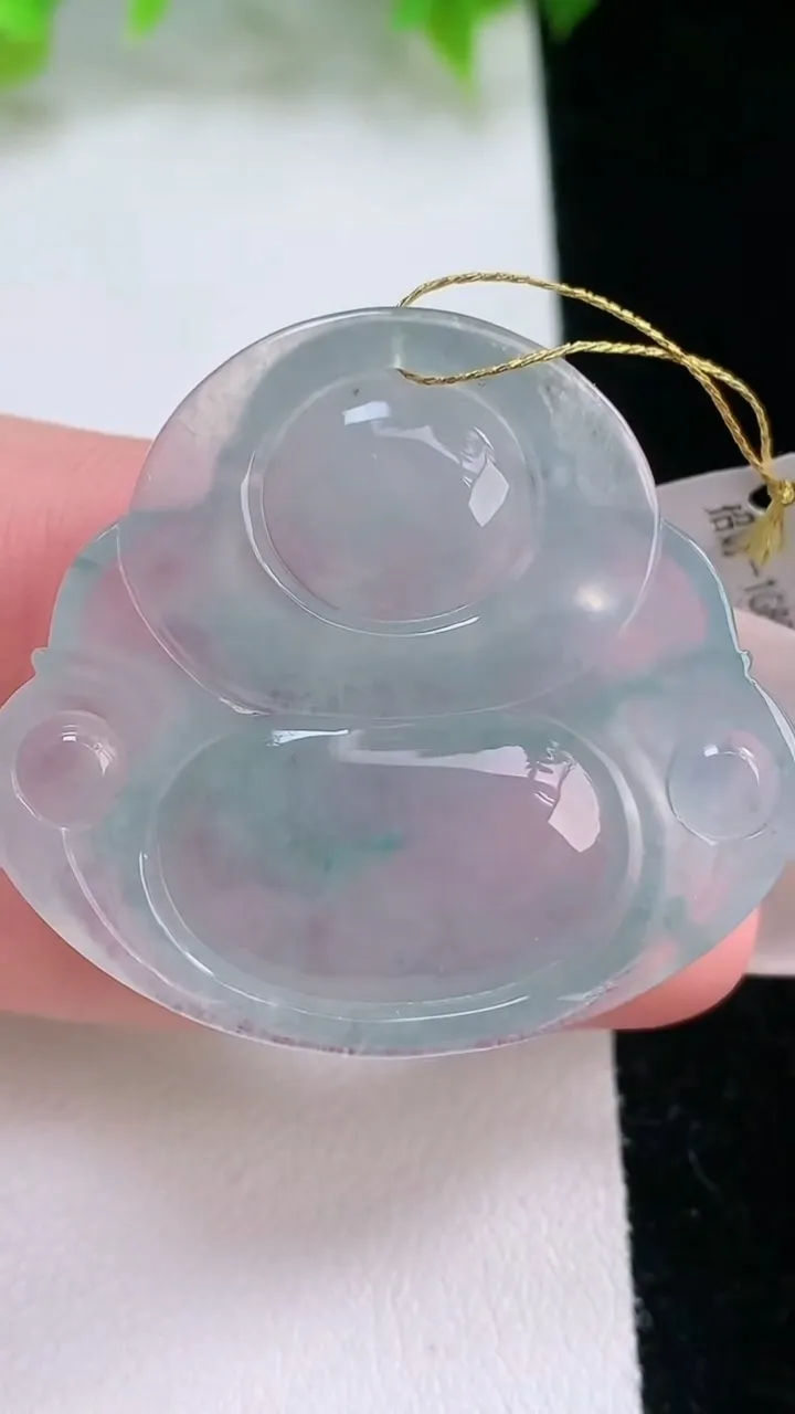 天然A货翡翠种飘花佛公吊坠，尺寸34.8-38-8，重量:16.03g
2月5日