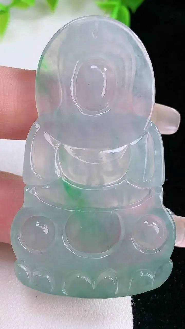 天然A货翡翠观音菩萨吊坠，尺寸60.6-35.4-6，重量:21.10g
2月5日