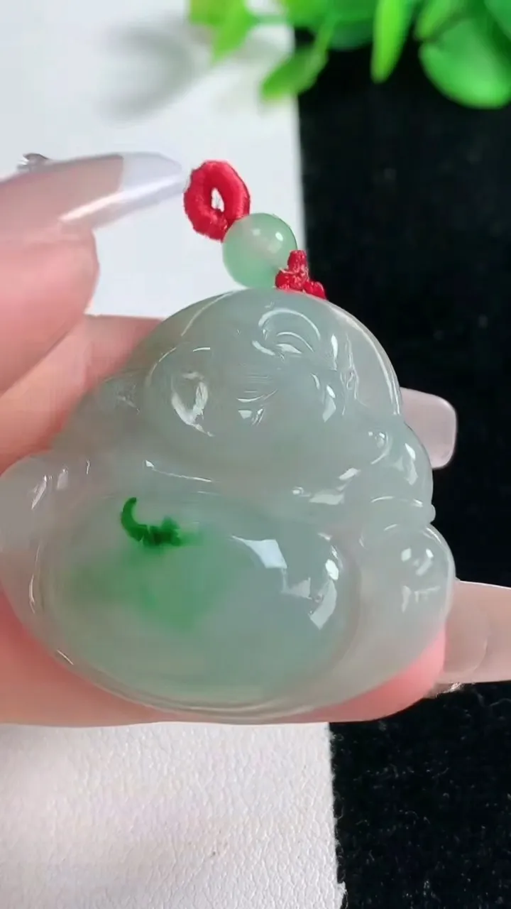 天然A货翡翠佛公吊坠，尺寸34.7-37-5.7，重量:12.35g
2月5日