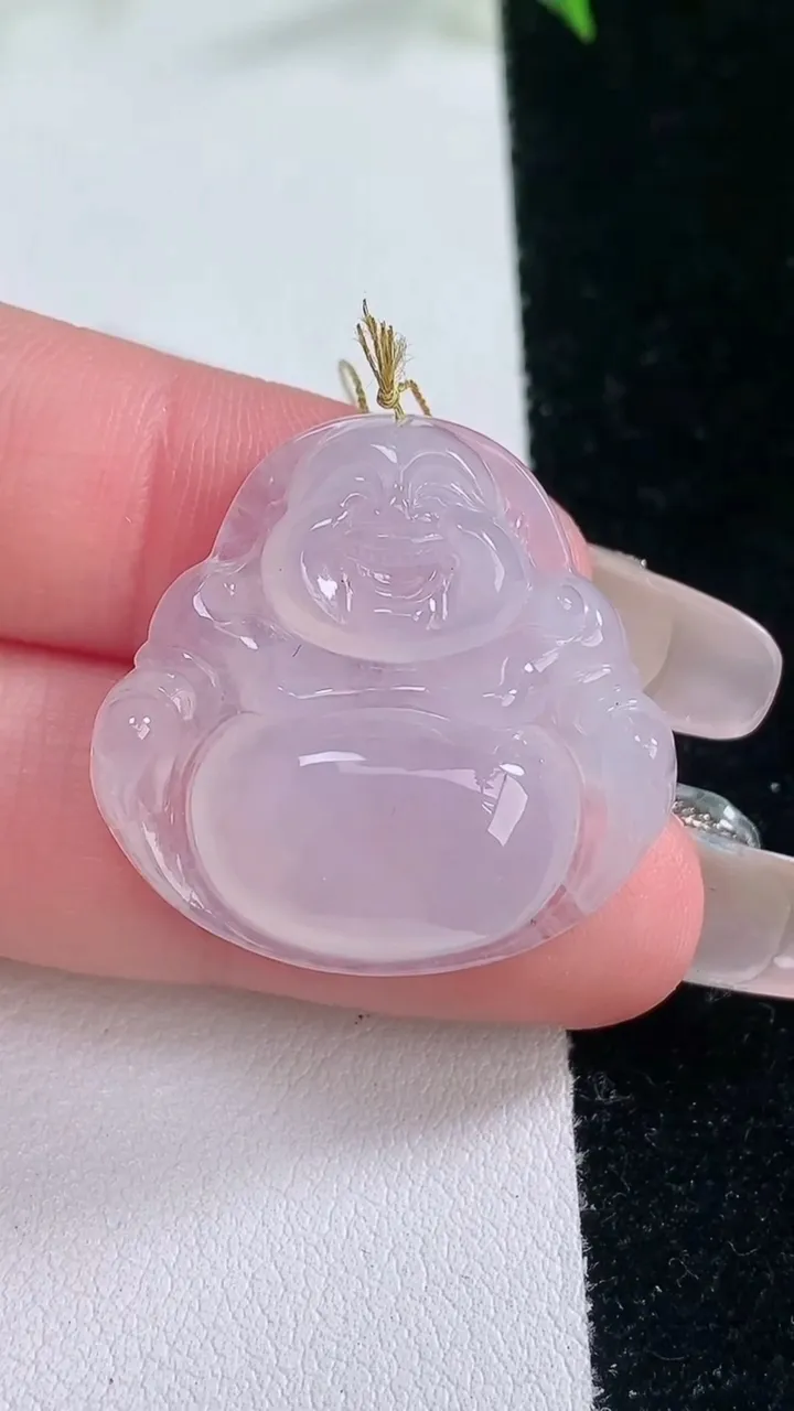 天然A货翡翠佛公吊坠，尺寸26.5-27.5-6.2，重量:6.96g
2月5日