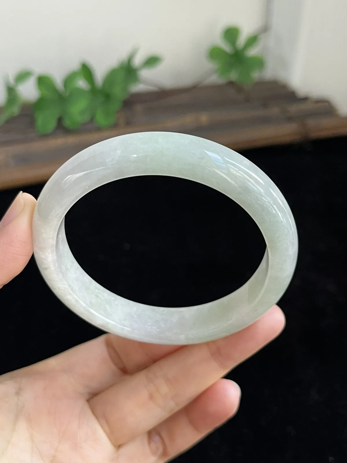 正圈57.7圈口，翡翠手镯