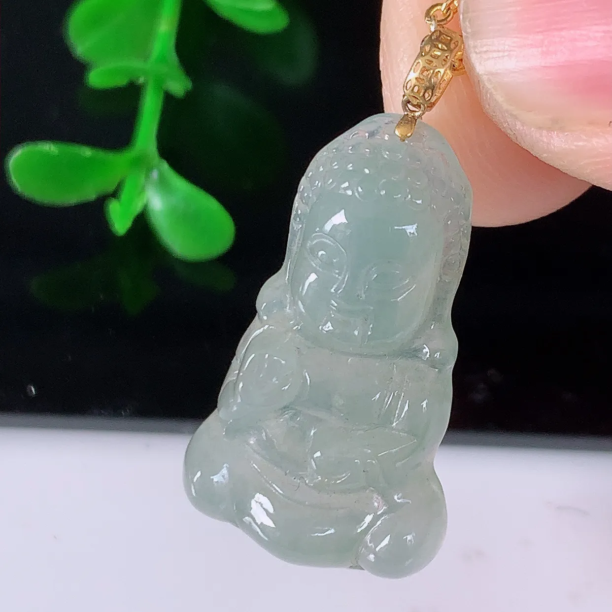 18K金镶嵌冰种翡翠保平安宝宝佛吊坠，一生平安，玉质莹润，佩戴佳品，#1.28