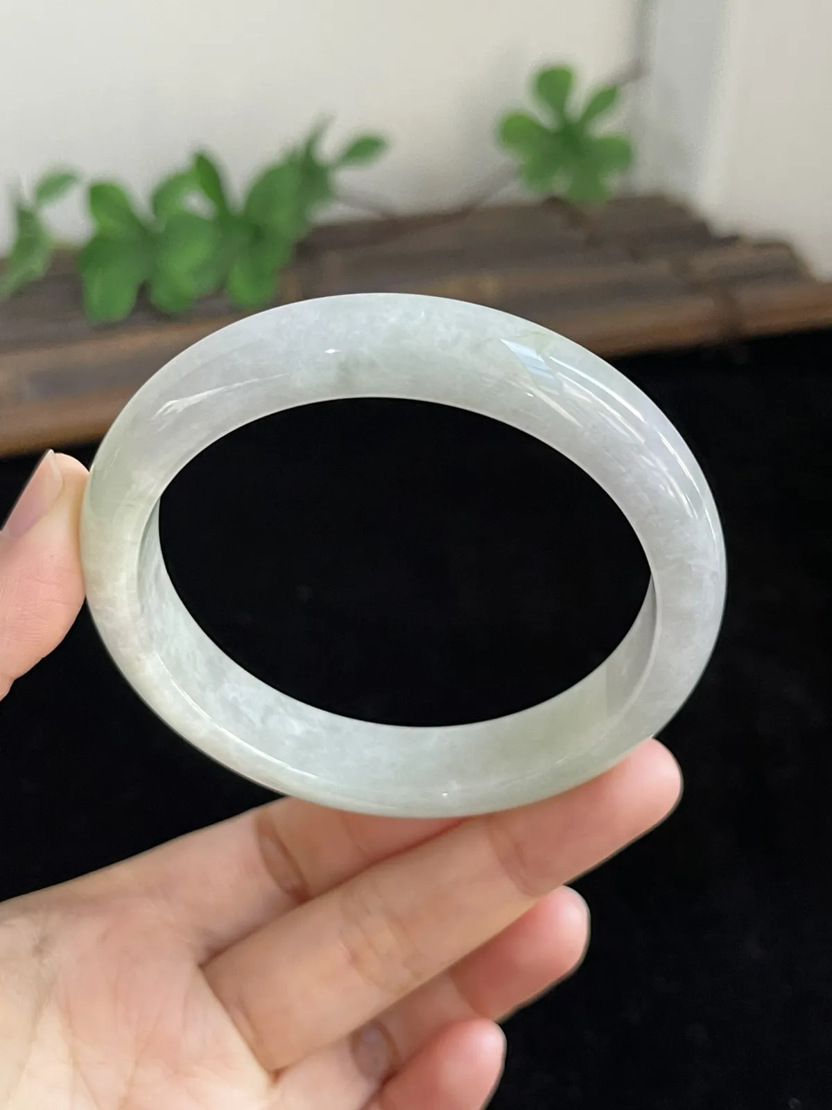 正圈57.7圈口，翡翠手镯