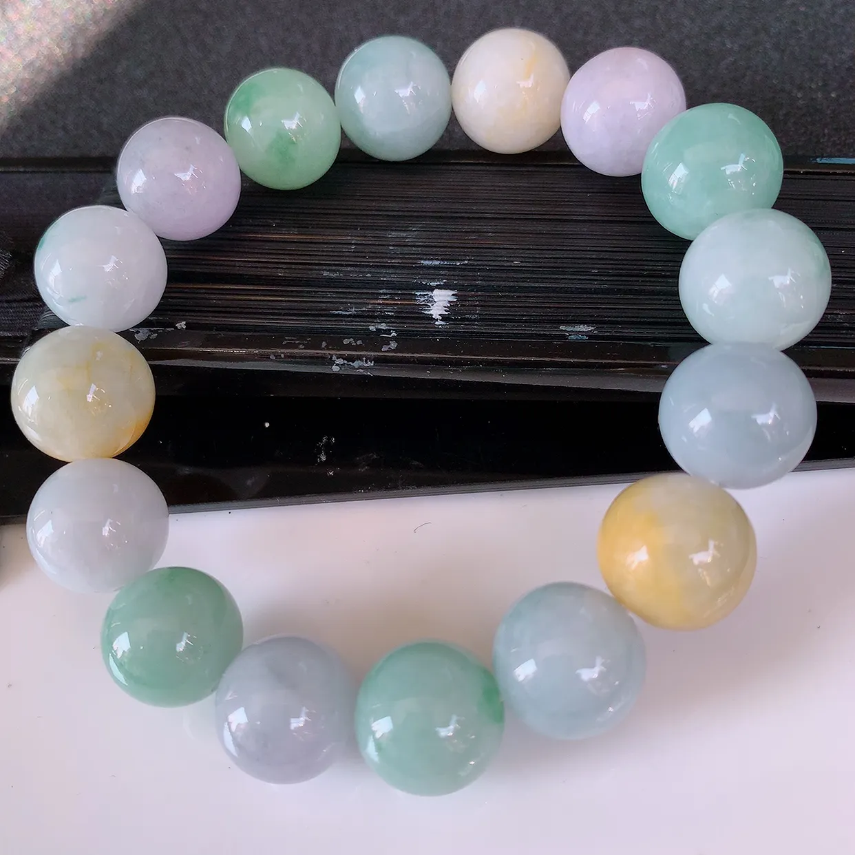 自然光实拍，冰润多宝翡翠手链，多彩翡翠手串，颜色丰富，料子细腻，高档大气，自戴送礼佳品！#46.25取一尺寸13