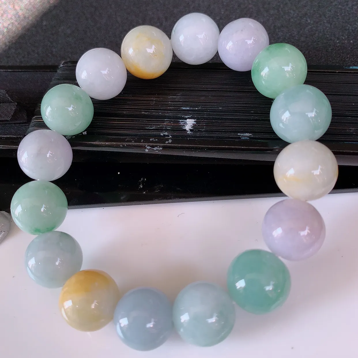 自然光实拍，冰润多宝翡翠手链，多彩翡翠手串，颜色丰富，料子细腻，高档大气，自戴送礼佳品！#46.25