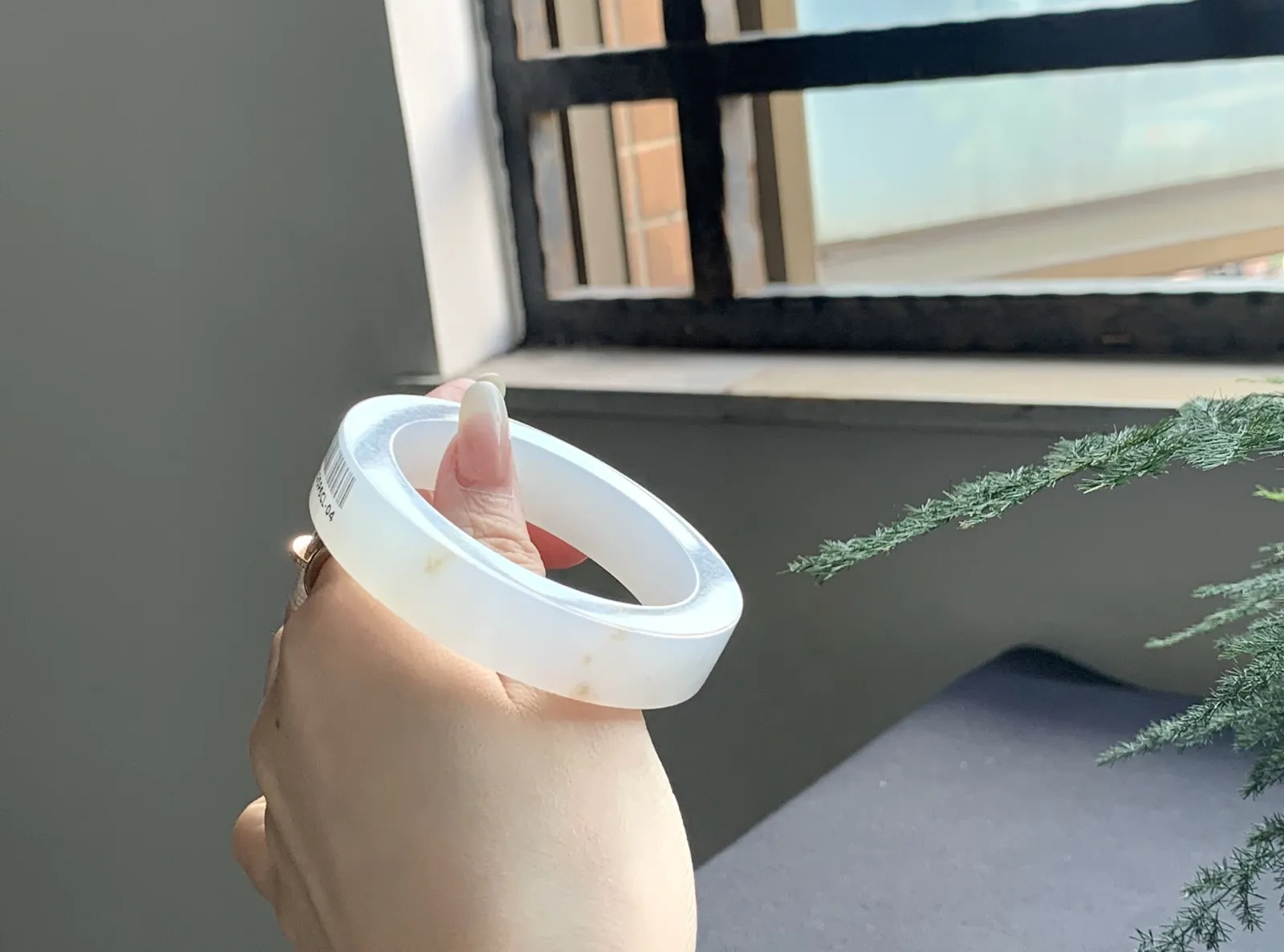 【冰白月光洒金】