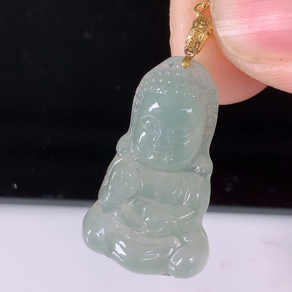 18K金镶嵌冰种翡翠保平安宝宝佛吊坠，一生平安，玉质莹润，佩戴佳品，#1.28