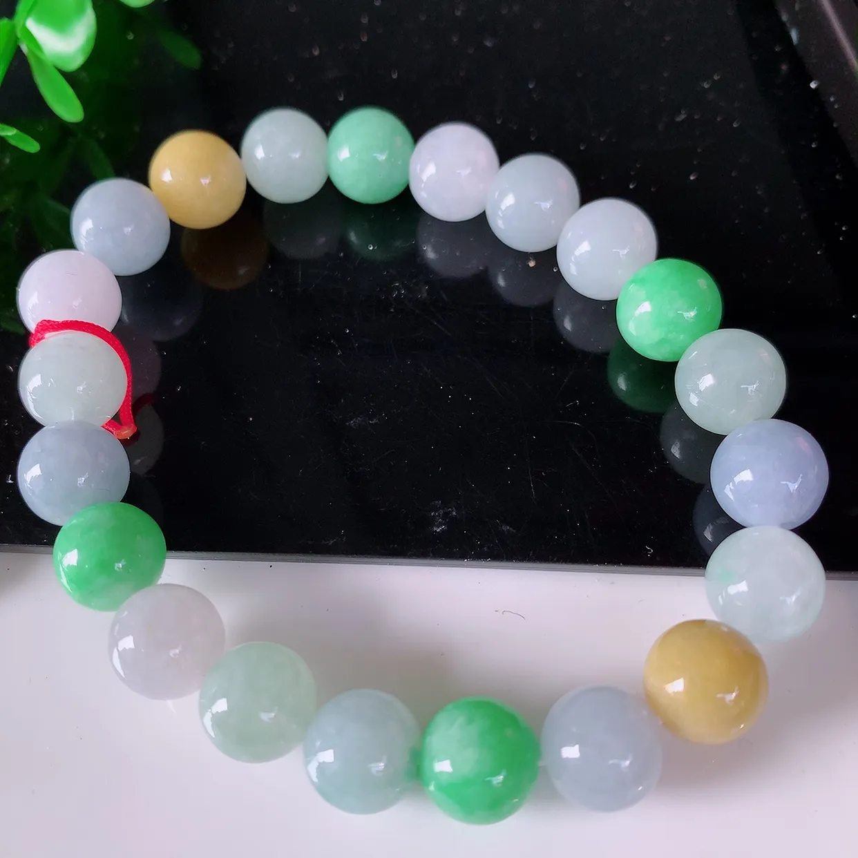 自然光实拍，冰润多宝翡翠手链，多彩翡翠手串，颜色丰富，料子细腻，高档大气，自戴送礼佳品！#46.28取一尺寸9.2