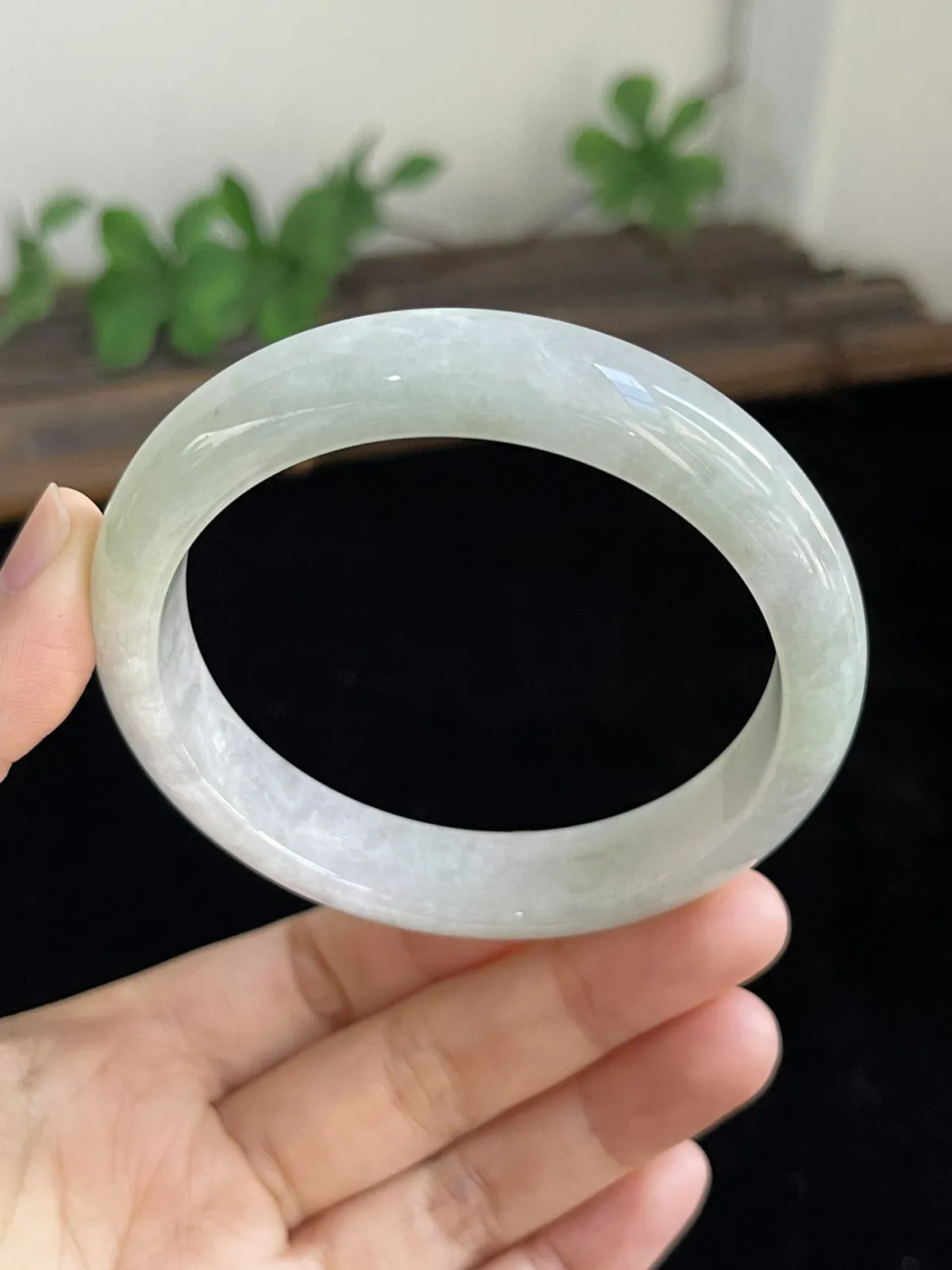 正圈57.7圈口，翡翠手镯