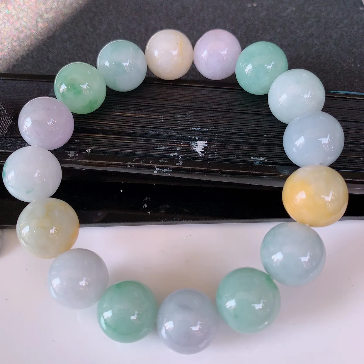 自然光实拍，冰润多宝翡翠手链，多彩翡翠手串，颜色丰富，料子细腻，高档大气，自戴送礼佳品！#46.25取一尺寸13