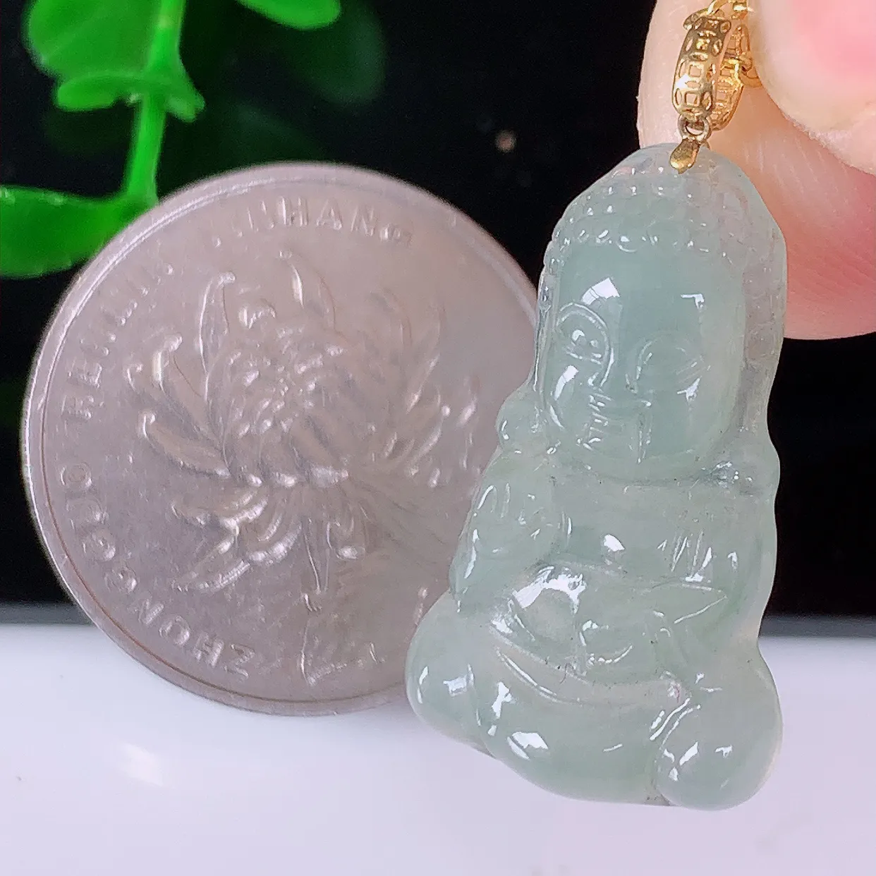 18K金镶嵌冰种翡翠保平安宝宝佛吊坠，一生平安，玉质莹润，佩戴佳品，#1.28