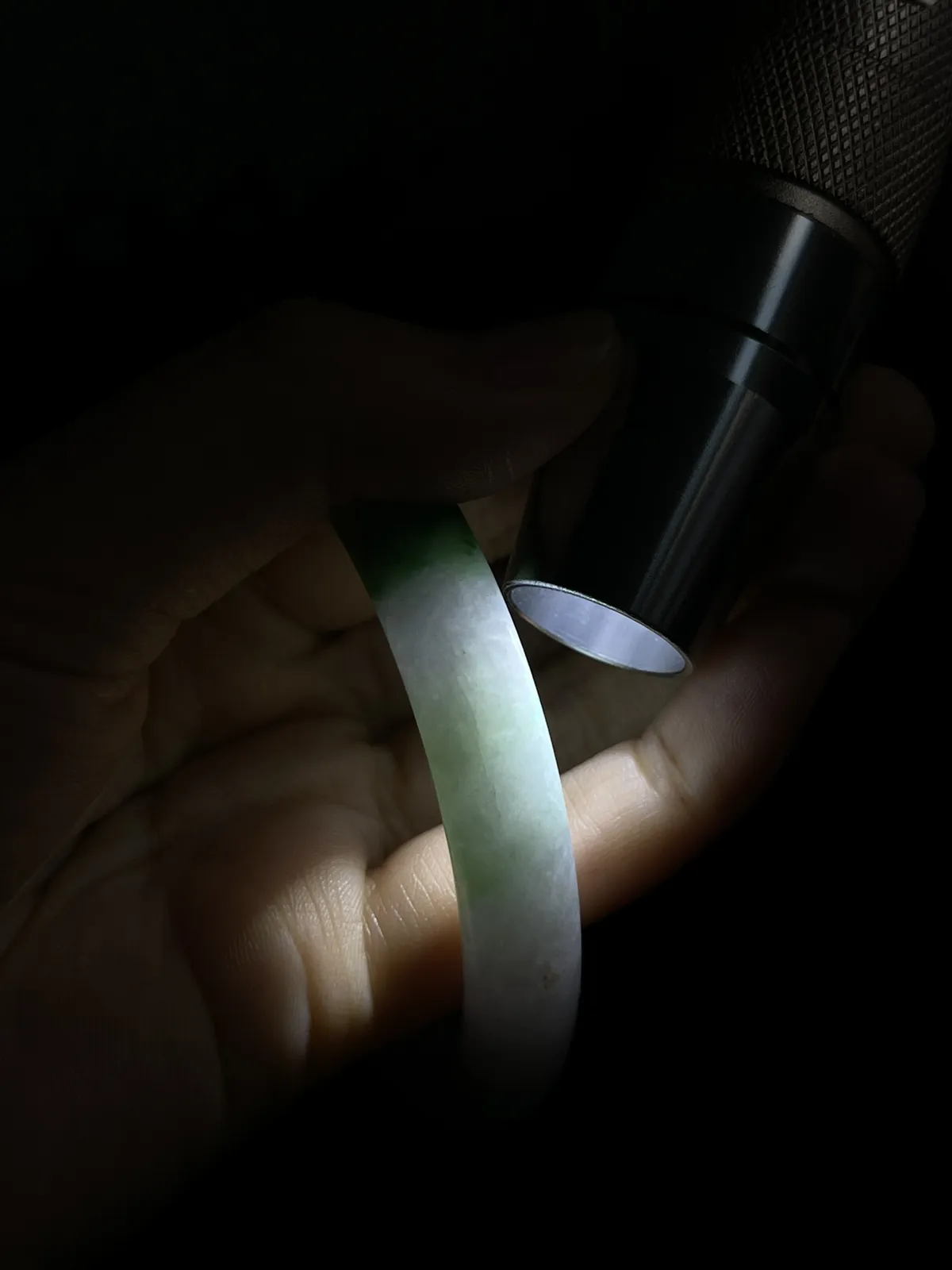 圆镯55圈口，翡翠手镯