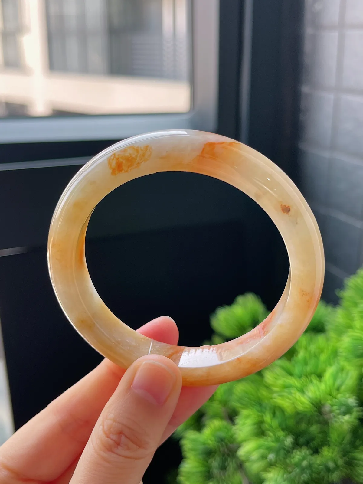 正圈56.3圈口，翡翠冰糯种黄色手镯