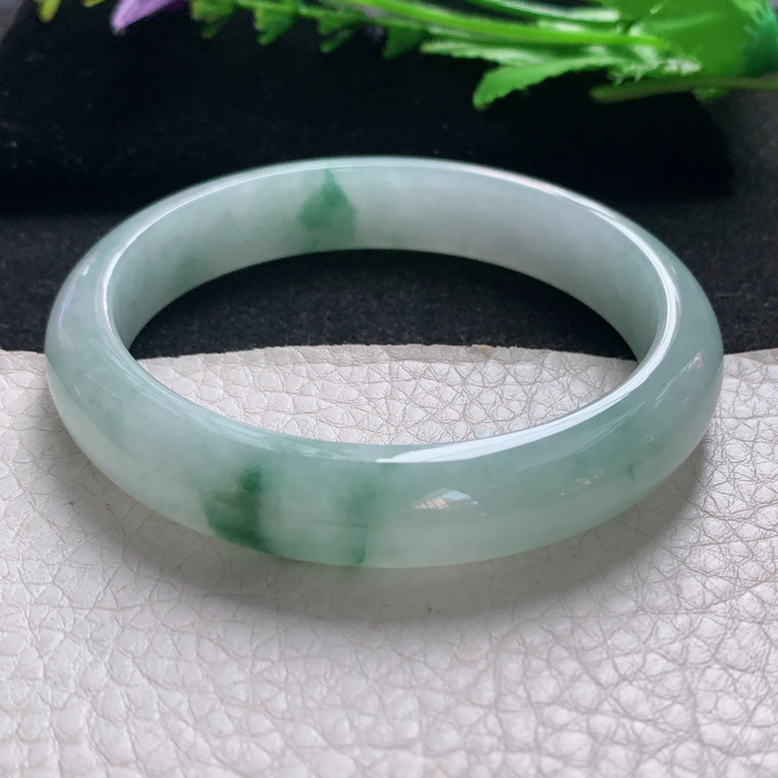 nr大圈口59.8*12*8缅甸翡翠a货玉手镯冰飘花正圈平安镯宽版玉手环