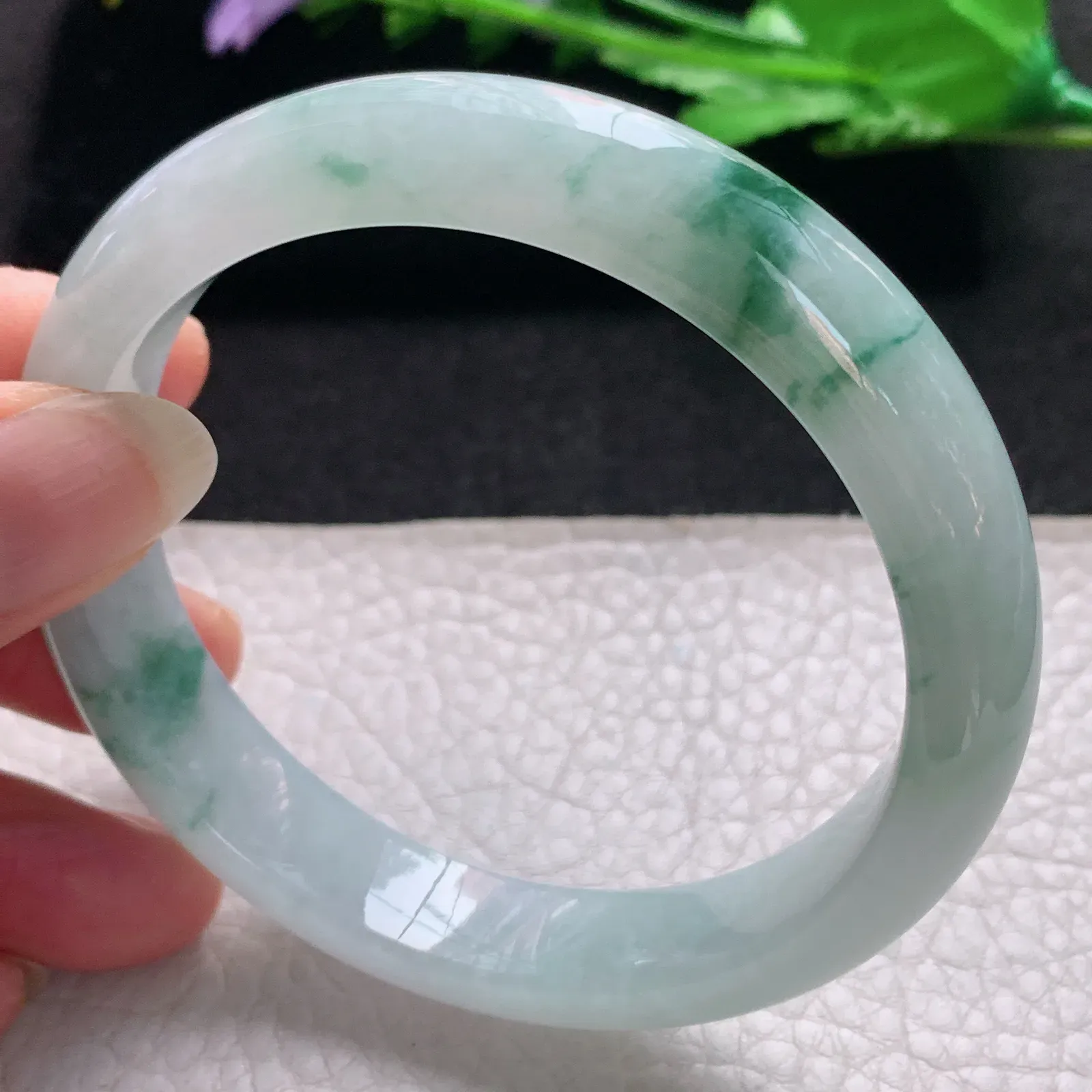 nr大圈口59.8*12*8缅甸翡翠a货玉手镯冰飘花正圈平安镯宽版玉手环