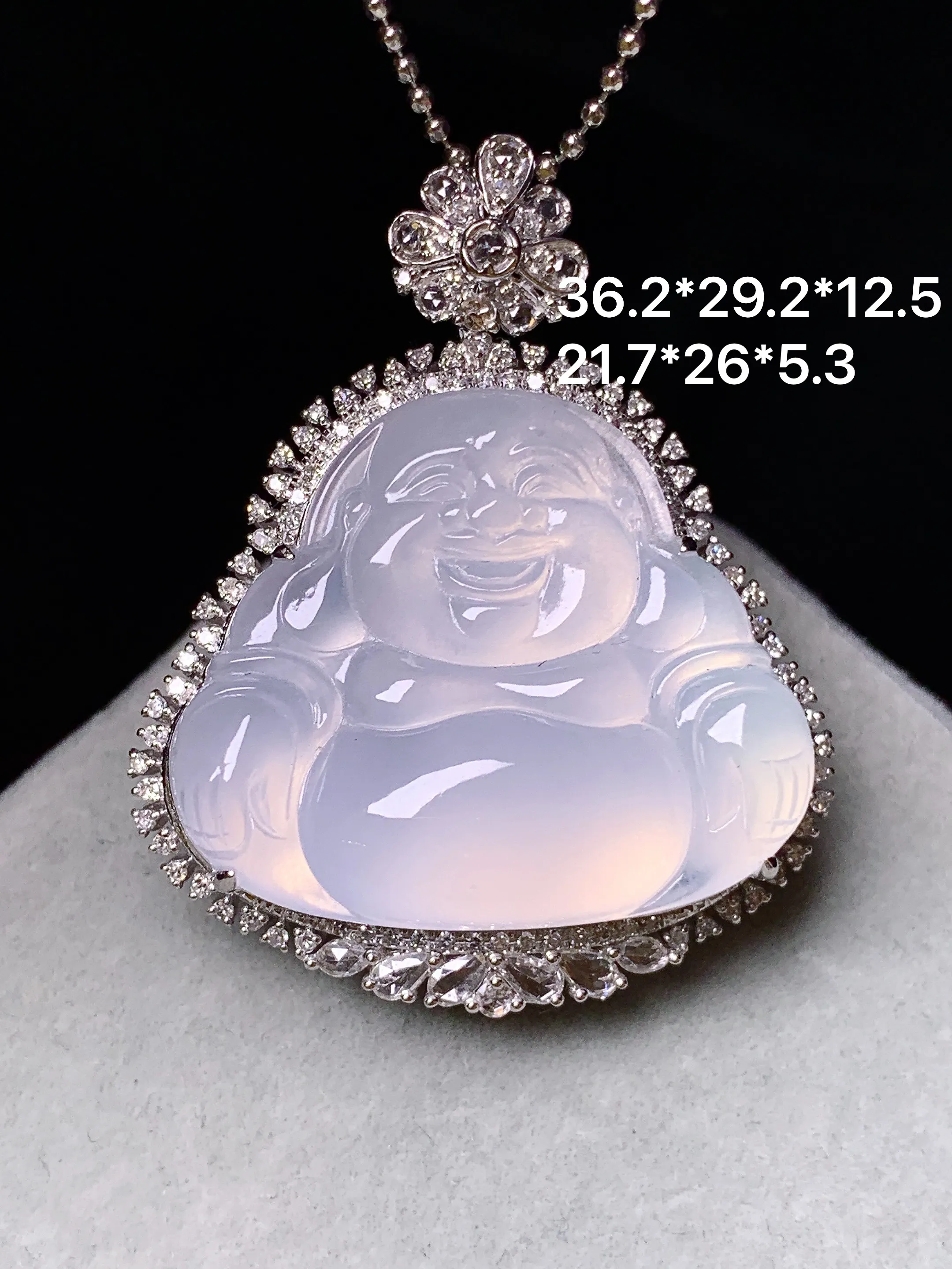 18k金钻镶嵌冰种佛公吊坠 玉质细腻 色泽艳丽清新 整体尺寸36.2*29.2*12.5