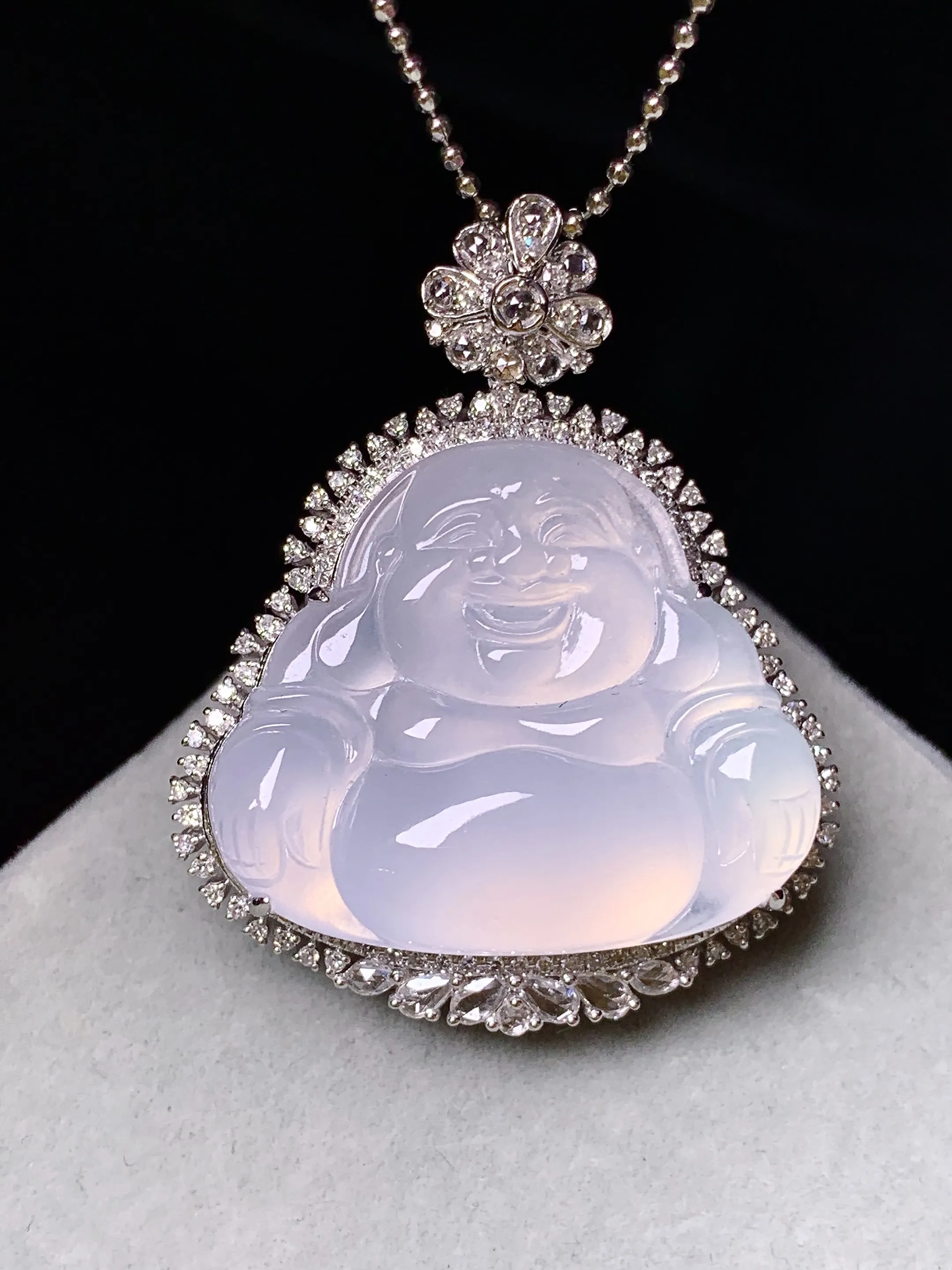 18k金钻镶嵌冰种佛公吊坠 玉质细腻 色泽艳丽清新 整体尺寸36.2*29.2*12.5