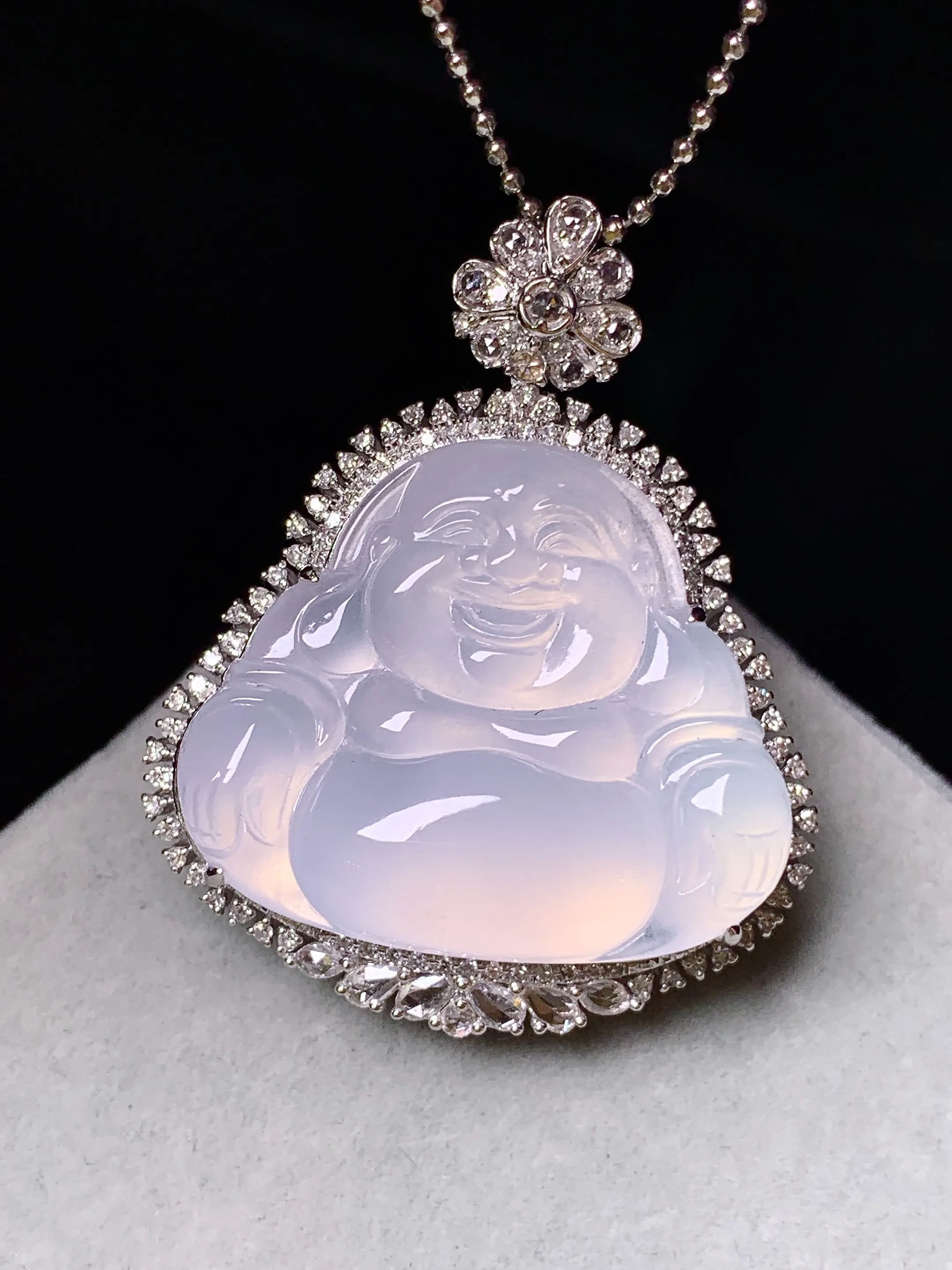 18k金钻镶嵌冰种佛公吊坠 玉质细腻 色泽艳丽清新 整体尺寸36.2*29.2*12.5