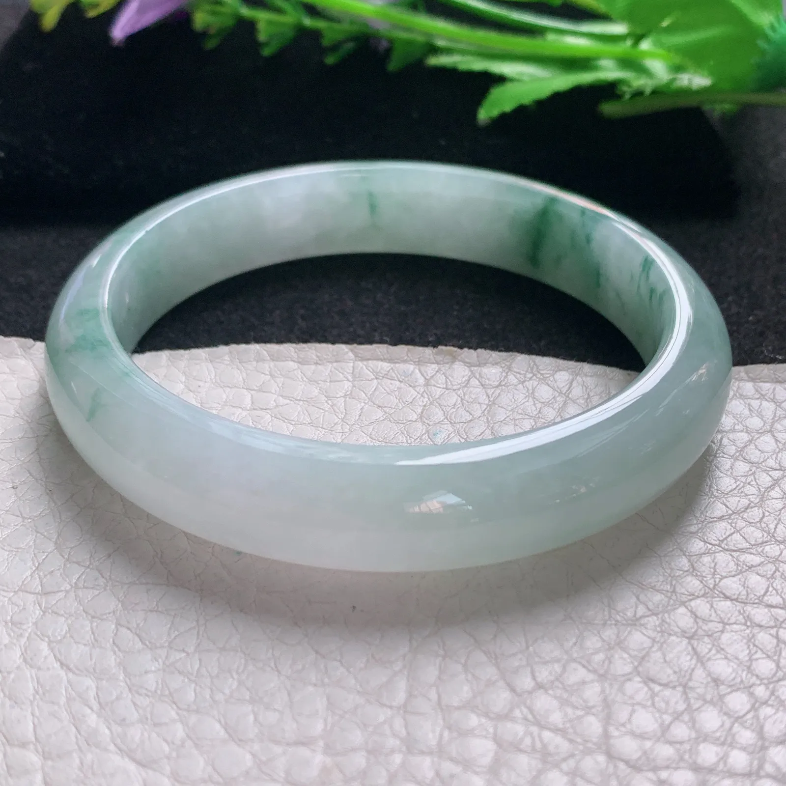 nr大圈口59.8*12*8缅甸翡翠a货玉手镯冰飘花正圈平安镯宽版玉手环